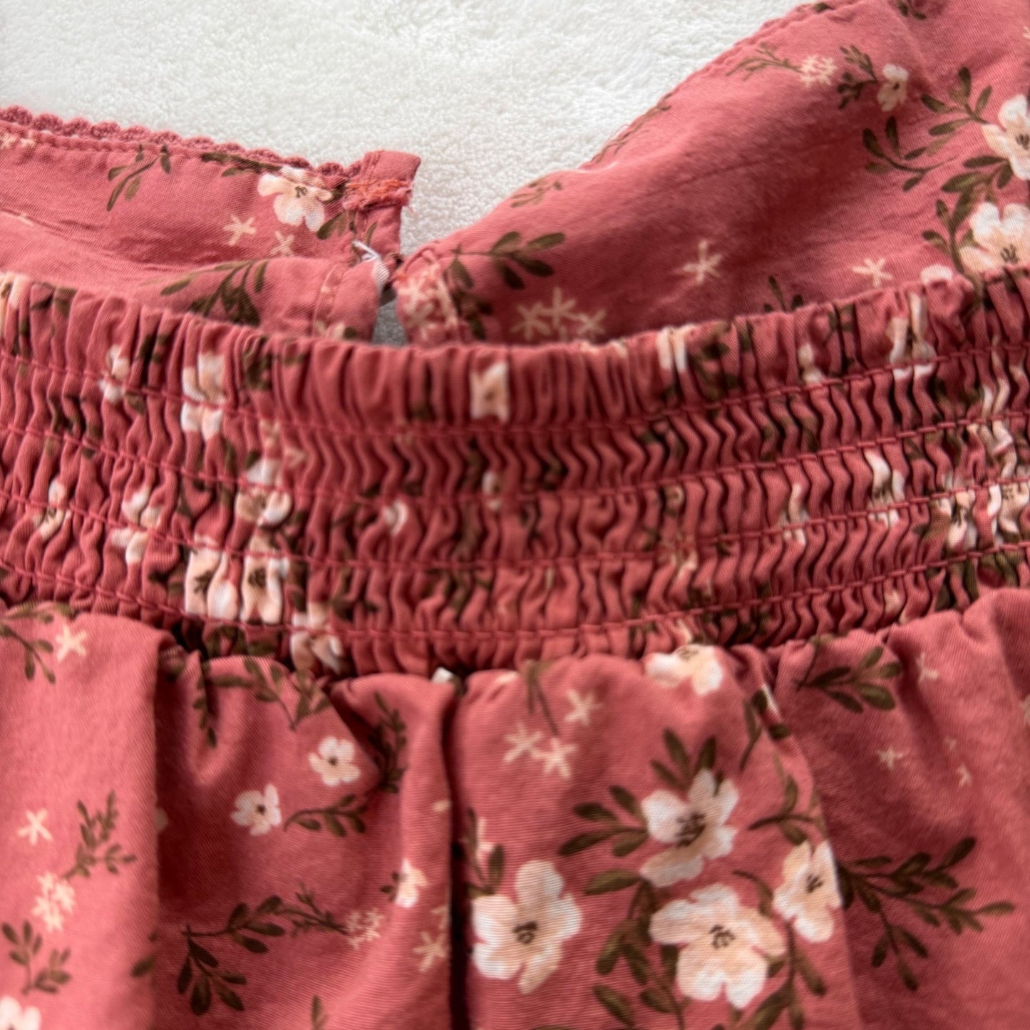 Old Navy Floral Cami Top Dusty Rose Pink Smocked Back Spaghetti Strap Women's L