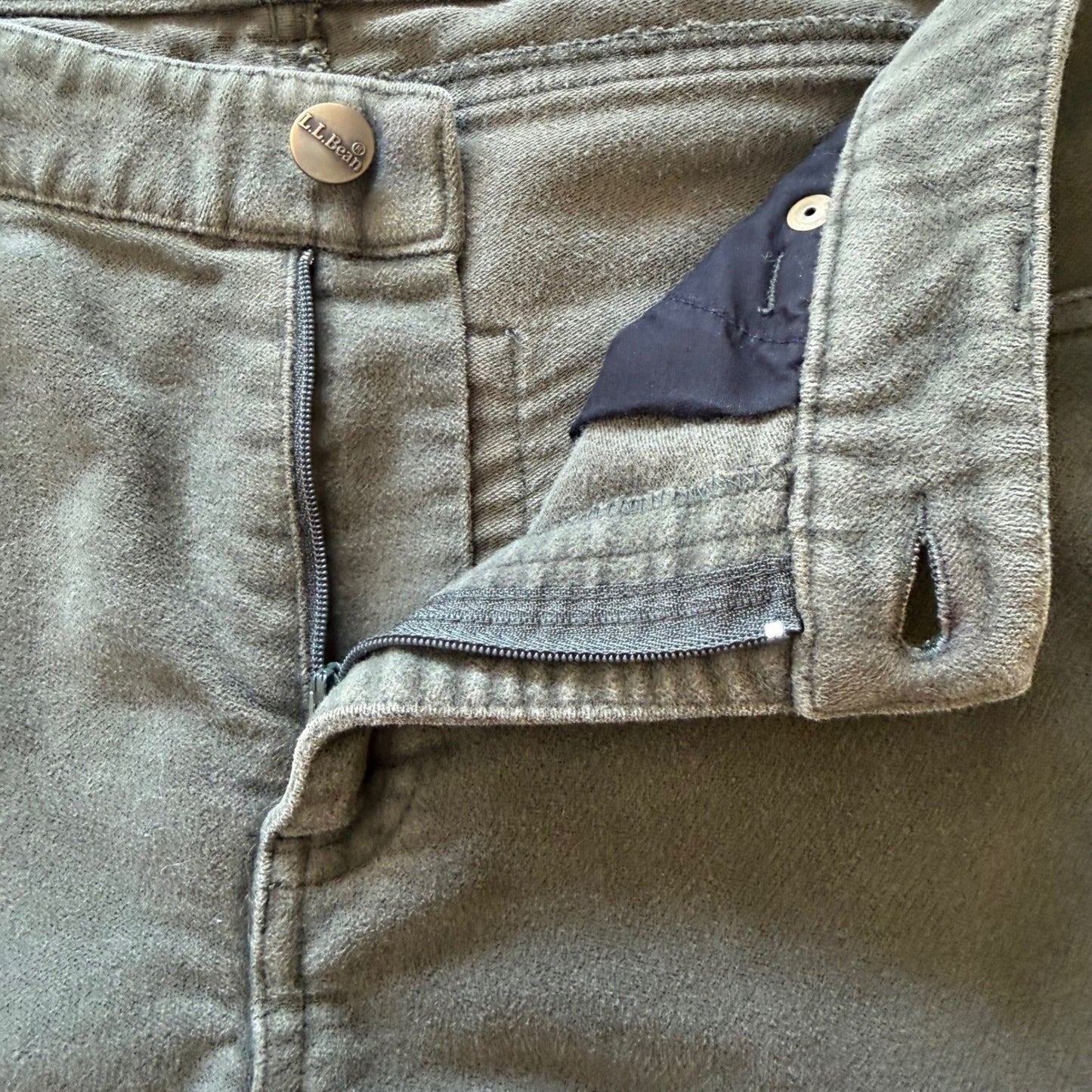 LL Bean Womens 10 PET Corduroy Pants Olive Green Straight Leg Stretch 0FDU2