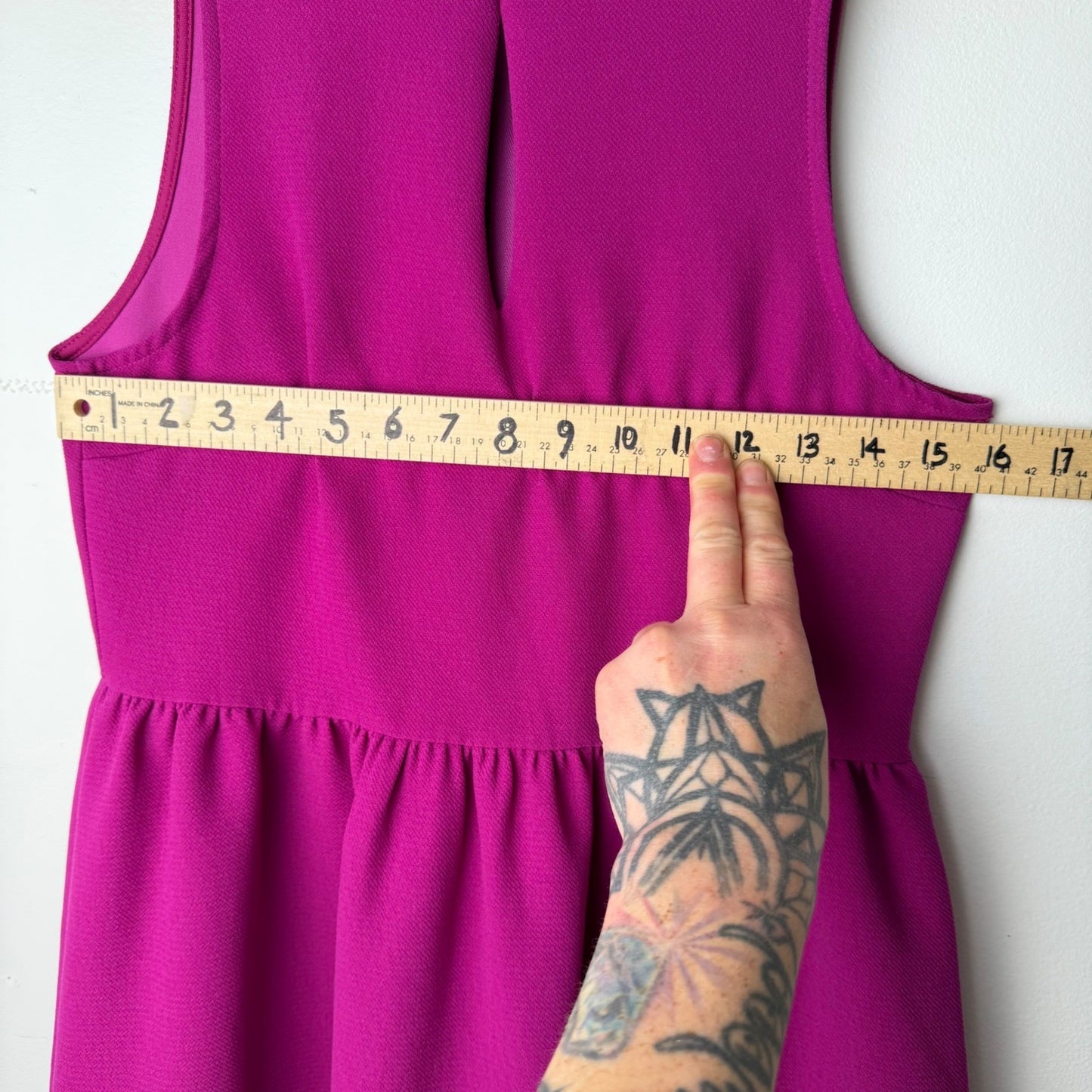 Everly Magenta Pink Textured Keyhole Fit and Flare Mini Dress Size S Barbiecore