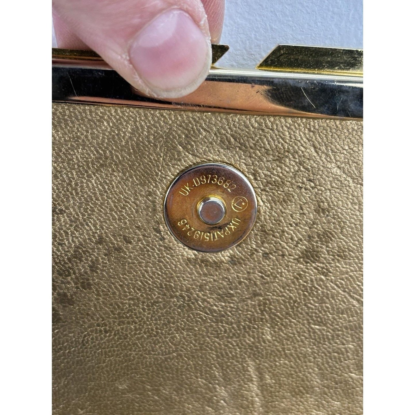 Vintage Purse 1960's Shoulder Strap Gold Chain link Pockets Zip Magnetic Snap