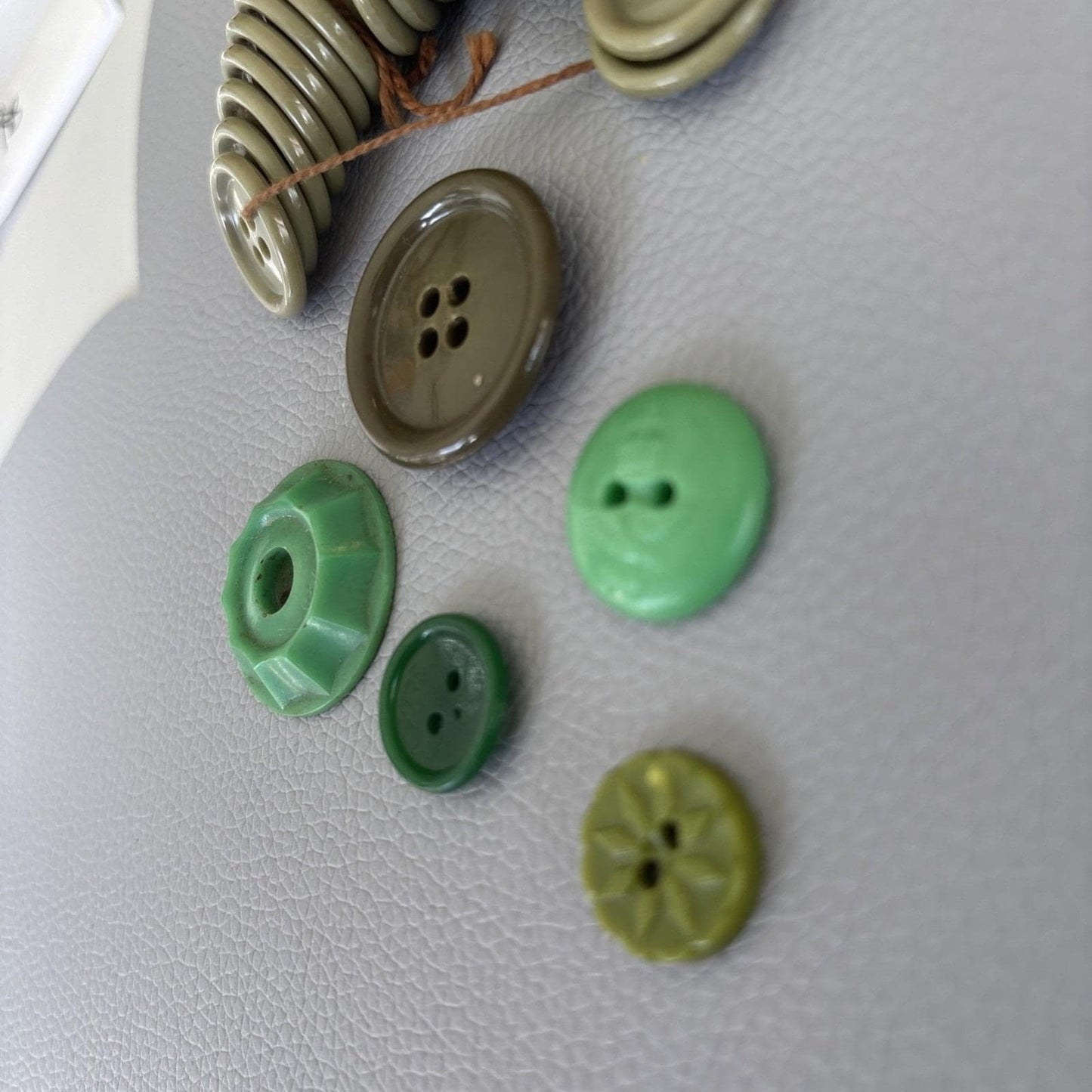 WWII RAF Bakelite Button Lot • Military Khaki & Deco Green Plastics (1940s–50s)