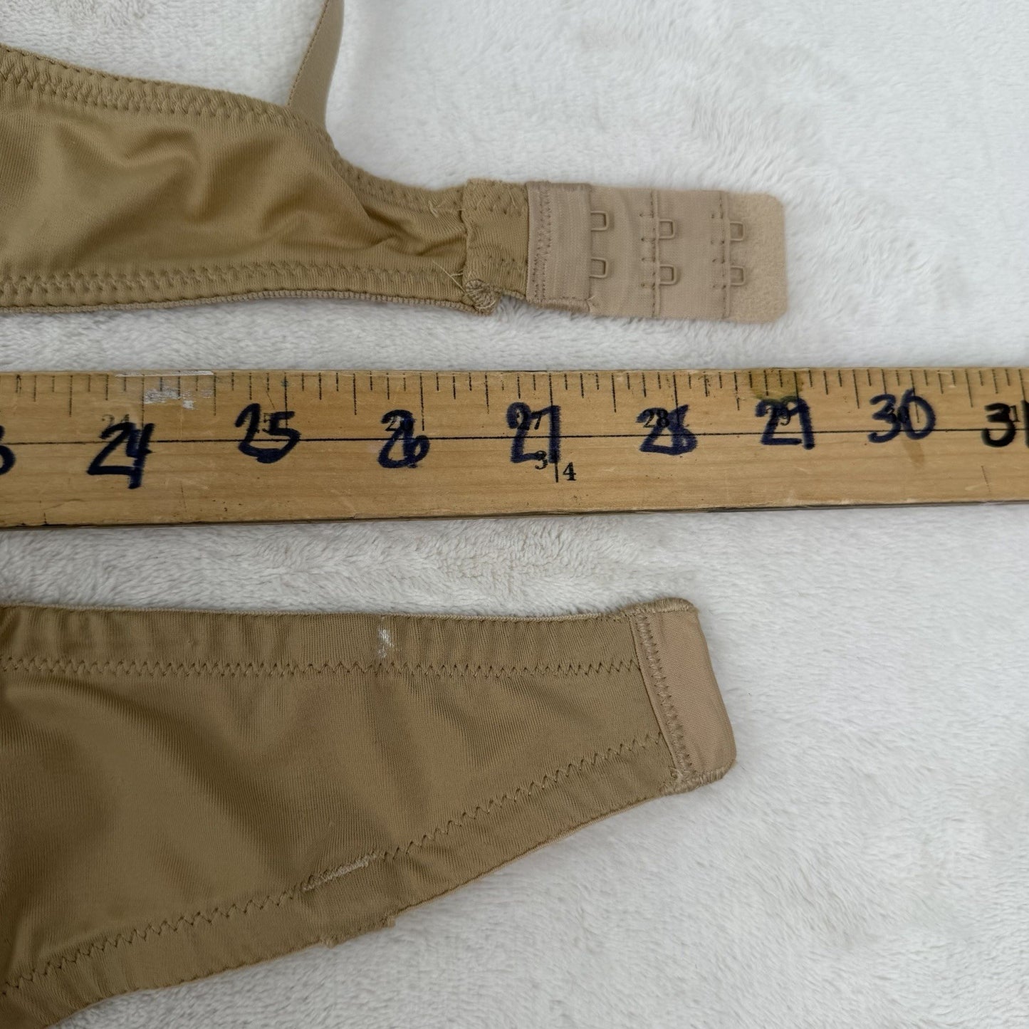 Maidenform 36 C Bra 0795 Beige Nude Adjustable Straps Women’s Intimates Support