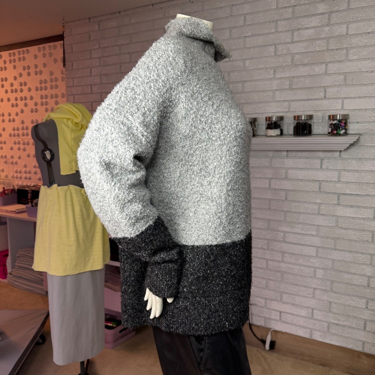 Karen Kane Sweater Boucle Knit Colorblock Funnel Neck Oversized Cozy Grey XXL