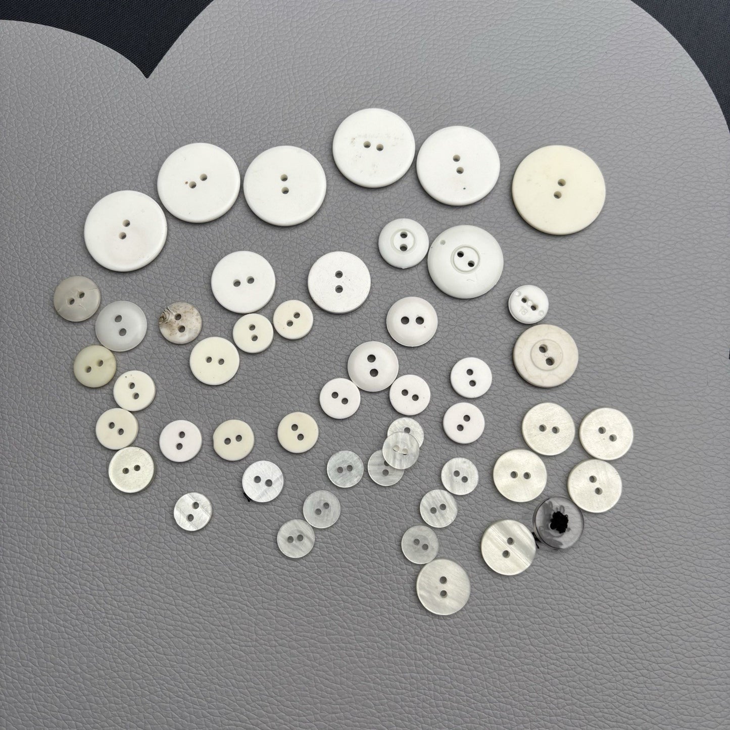 Vintage Ivory & Mother of Pearl Button Lot (40pcs) – 2-Hole Cream & Shell Mix