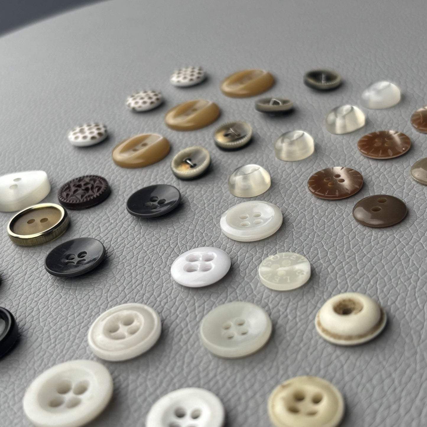 Vintage Button Lot Neutral Mix 50pcs | Shell, Casein, Plastic, Carved & Novelty