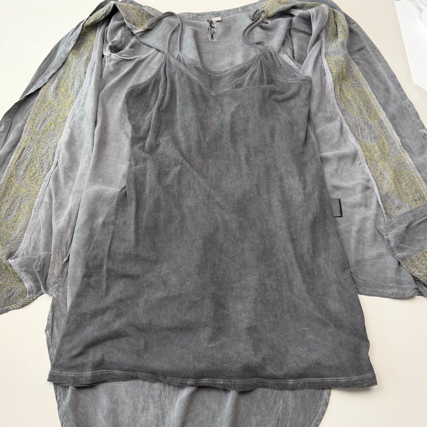 Black Swan Tunic Dress Embroidered Button Front Boho Whimsigoth Grey Gold Large