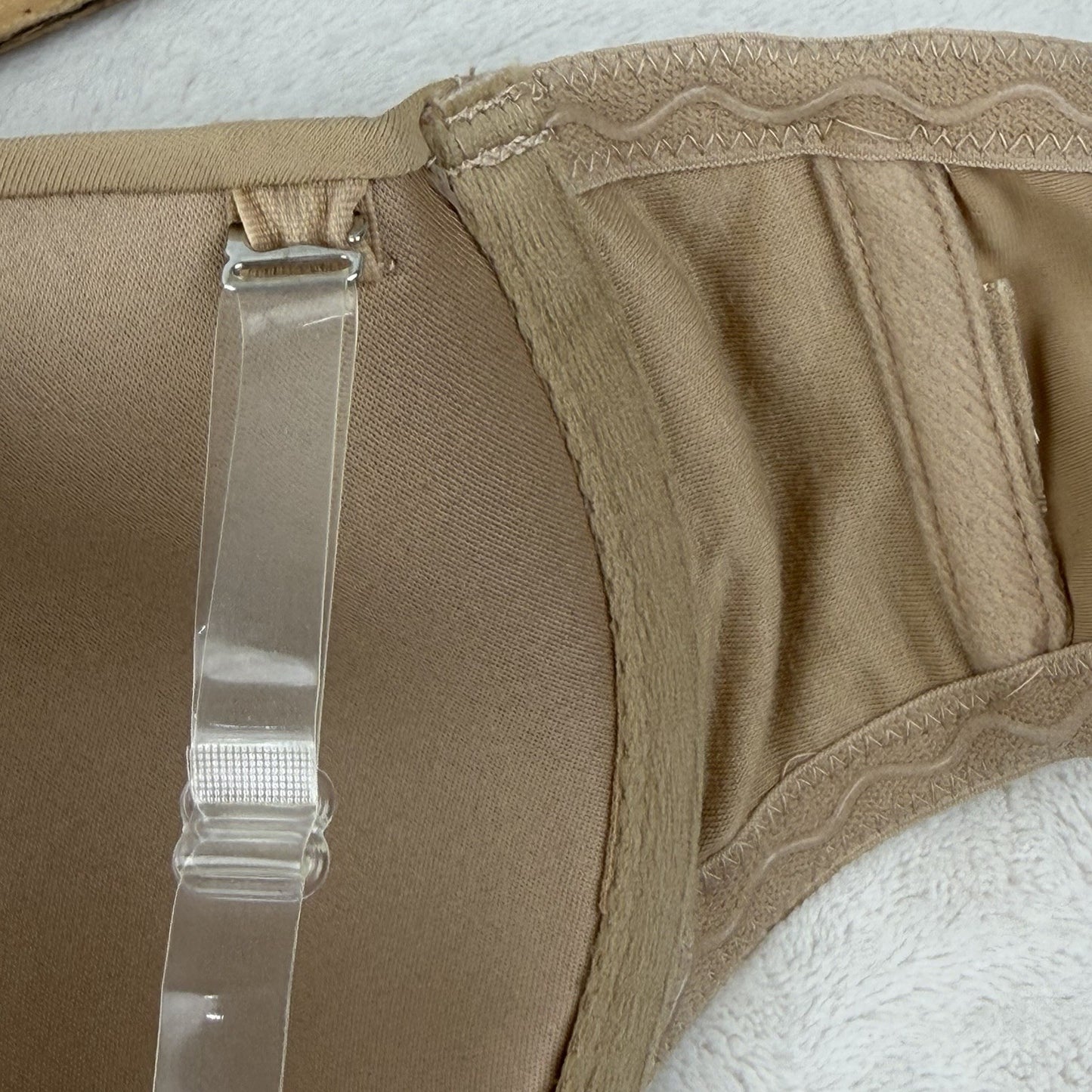 Maidenform 36 C Bra 0795 Beige Nude Adjustable Straps Women’s Intimates Support