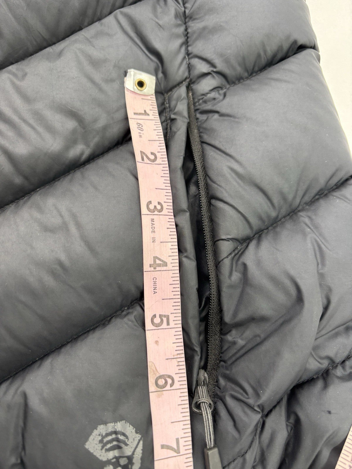 Womens Black  Down Puffer Vest Mountain Hard Gear Size Small Duck Down Feathers