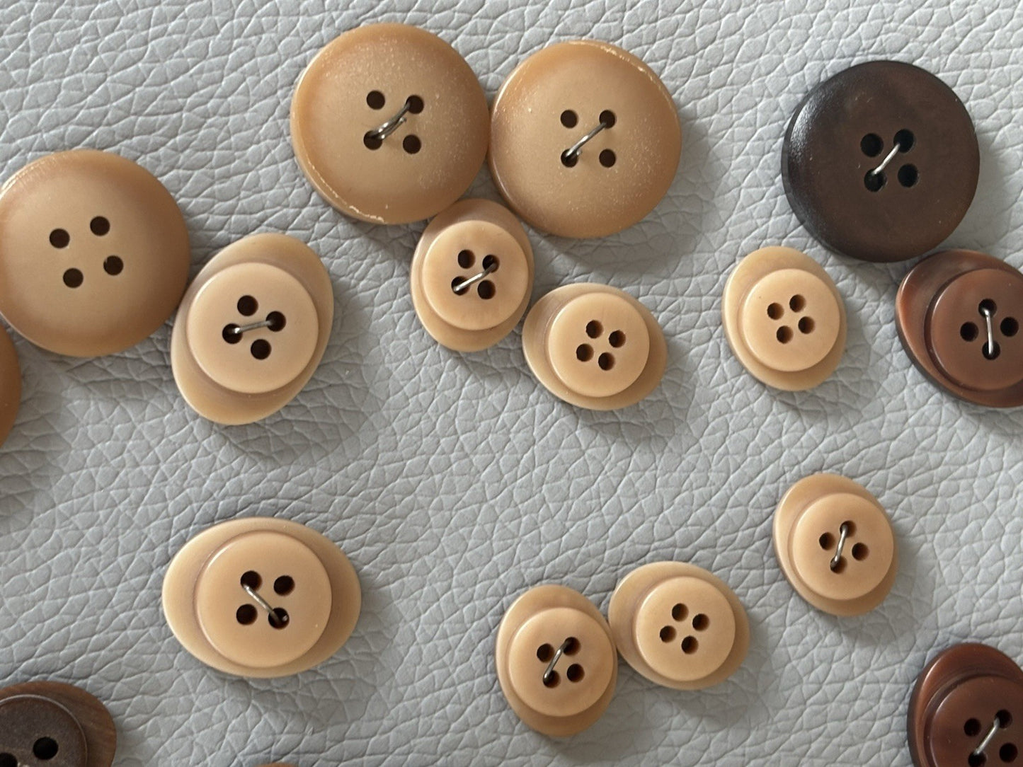 Vintage Wooden Buttons + Toggle. Small New Plastic Buttons Four Hole Two Hole
