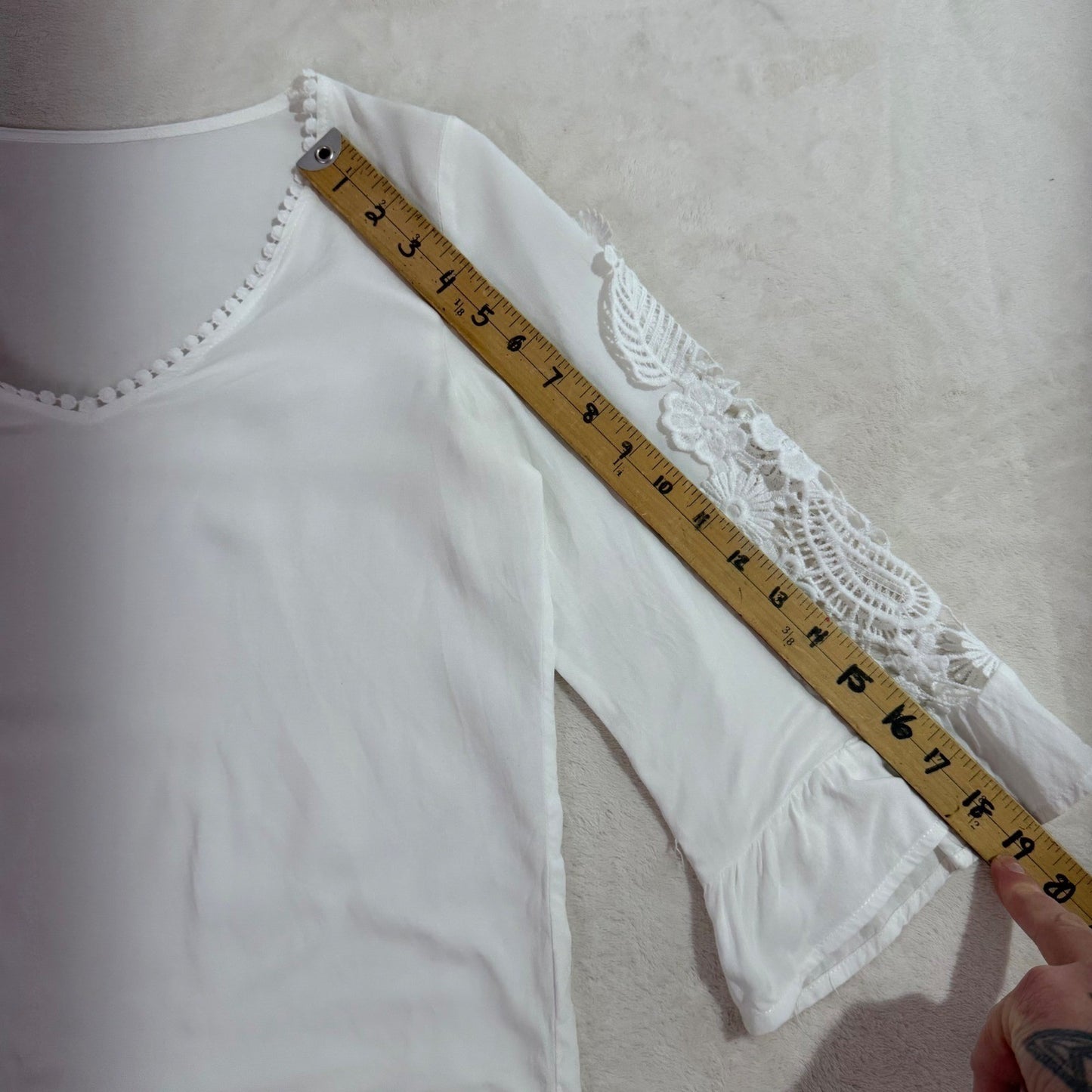 White V-Neck Blouse Floral Crochet Lace Sleeves Pom-Pom Trim Fairycore Small