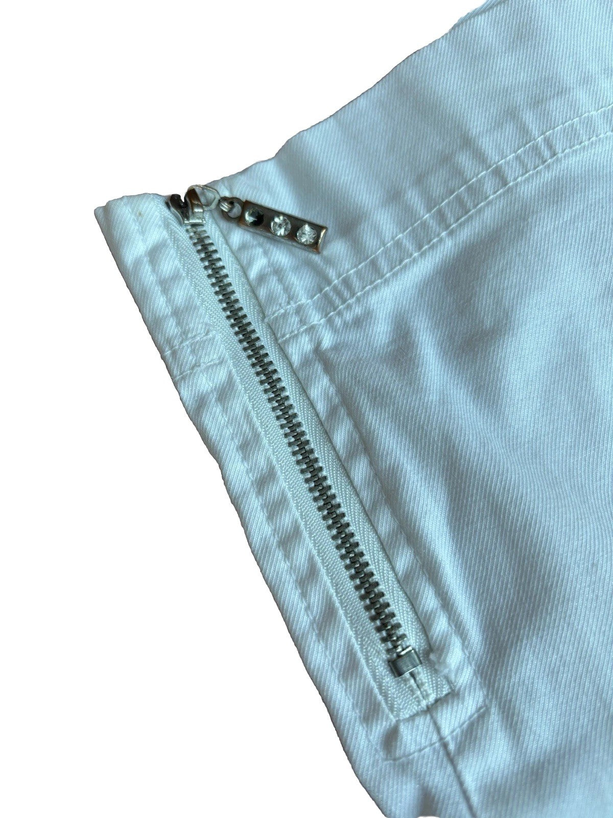 Women's White Capri Simon Chang Jeans Size 4 Crystal Detail Pockets Leg Zippers