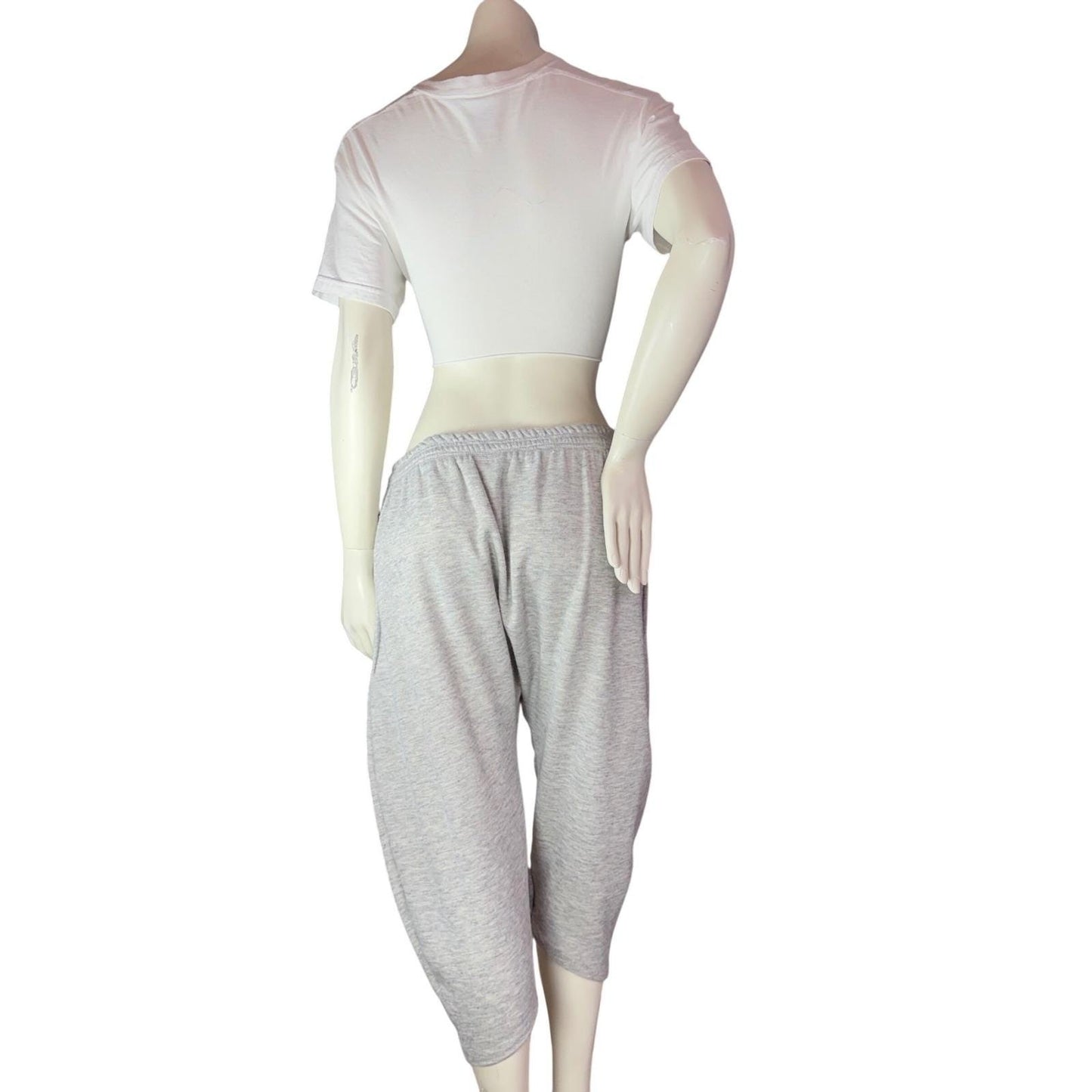 Simple Capri