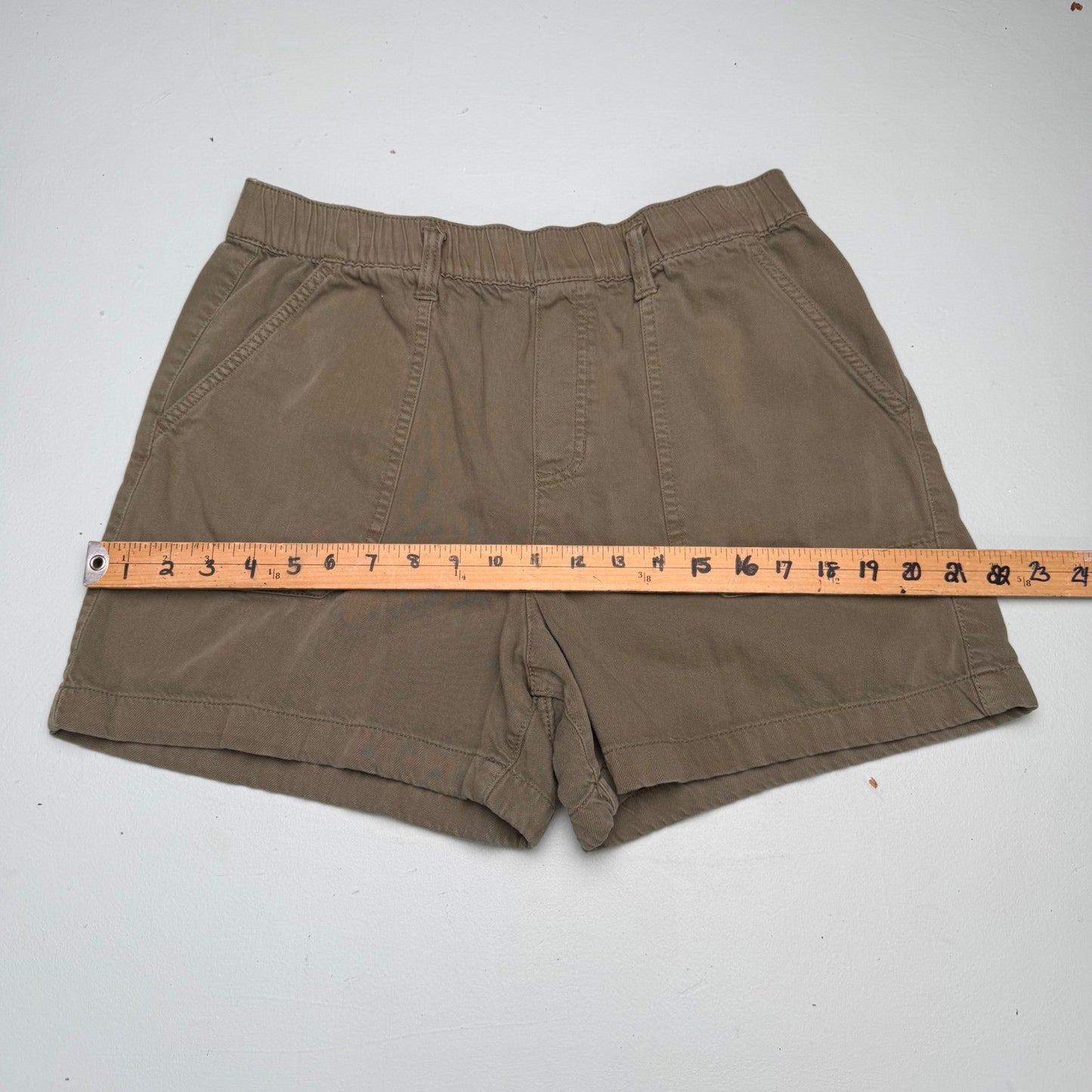Joe Fresh Utility Shorts Olive Green Gorpcore Cargo Hiking women's Sz Medium