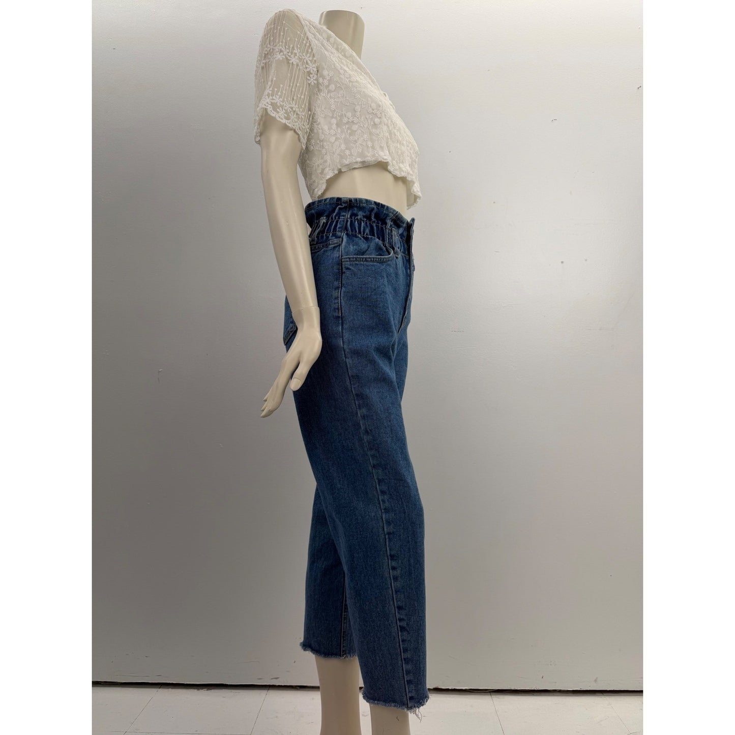 Oak + Fort Jeans High Waisted Paperbag Waist Mom  Cropped Raw Hem Womens Small