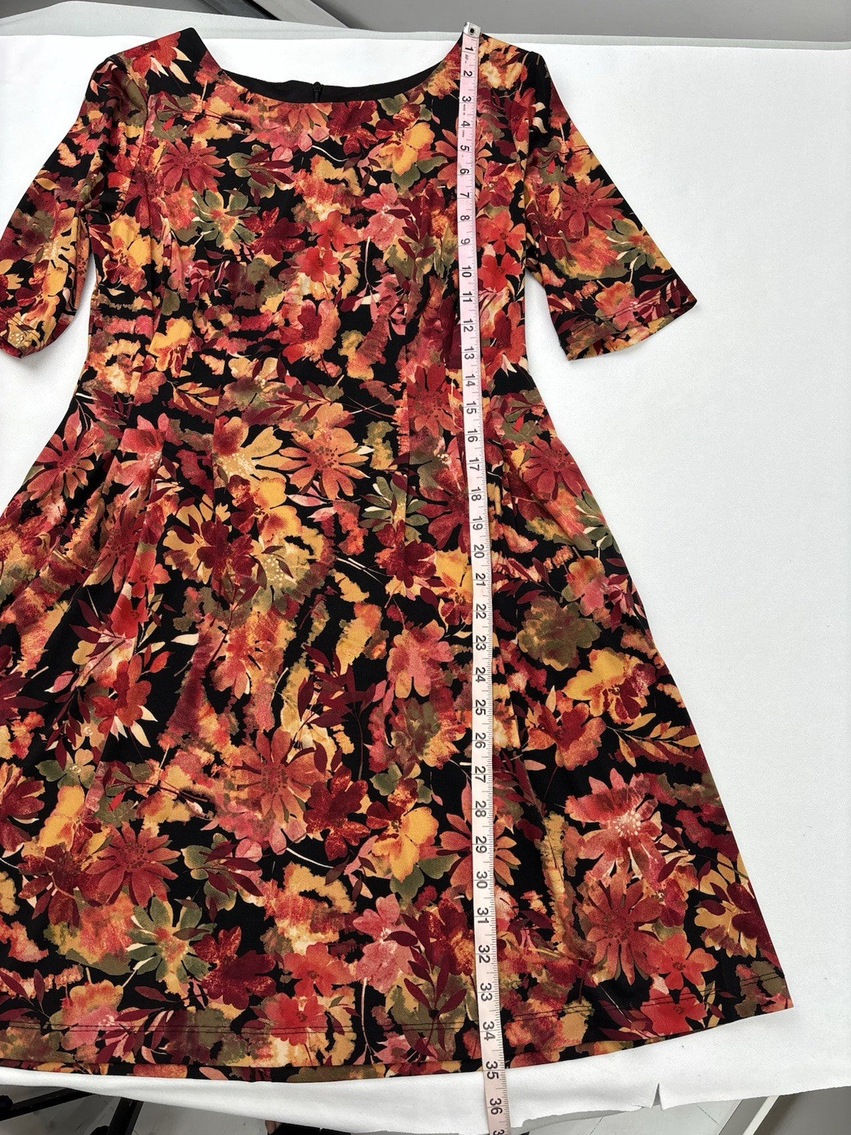 Laura Petites Floral Midi Dress Sz8 Trad Wife 3/4 Sleeve Boatneck Pockets Pleats