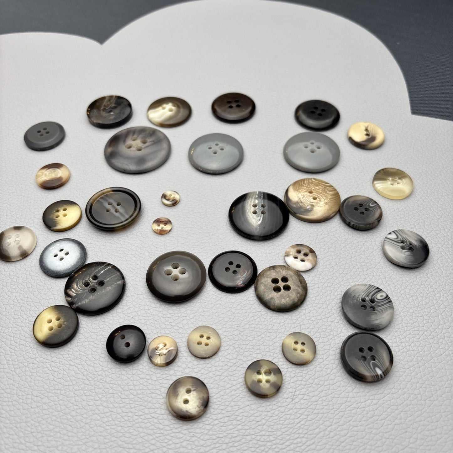 Vintage Horn-Style Button Lot (35pcs) – Brown, Taupe & Marbled Gray Mix