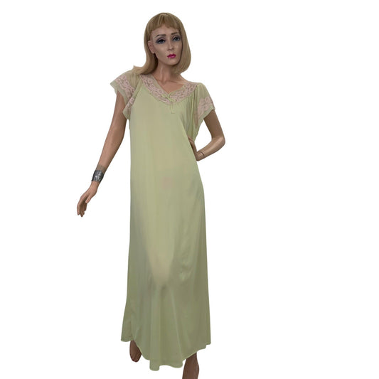 Vintage Pastel Green Nightgown  Lace Trim Sleepwear 1960s Fairycore Goblincore
