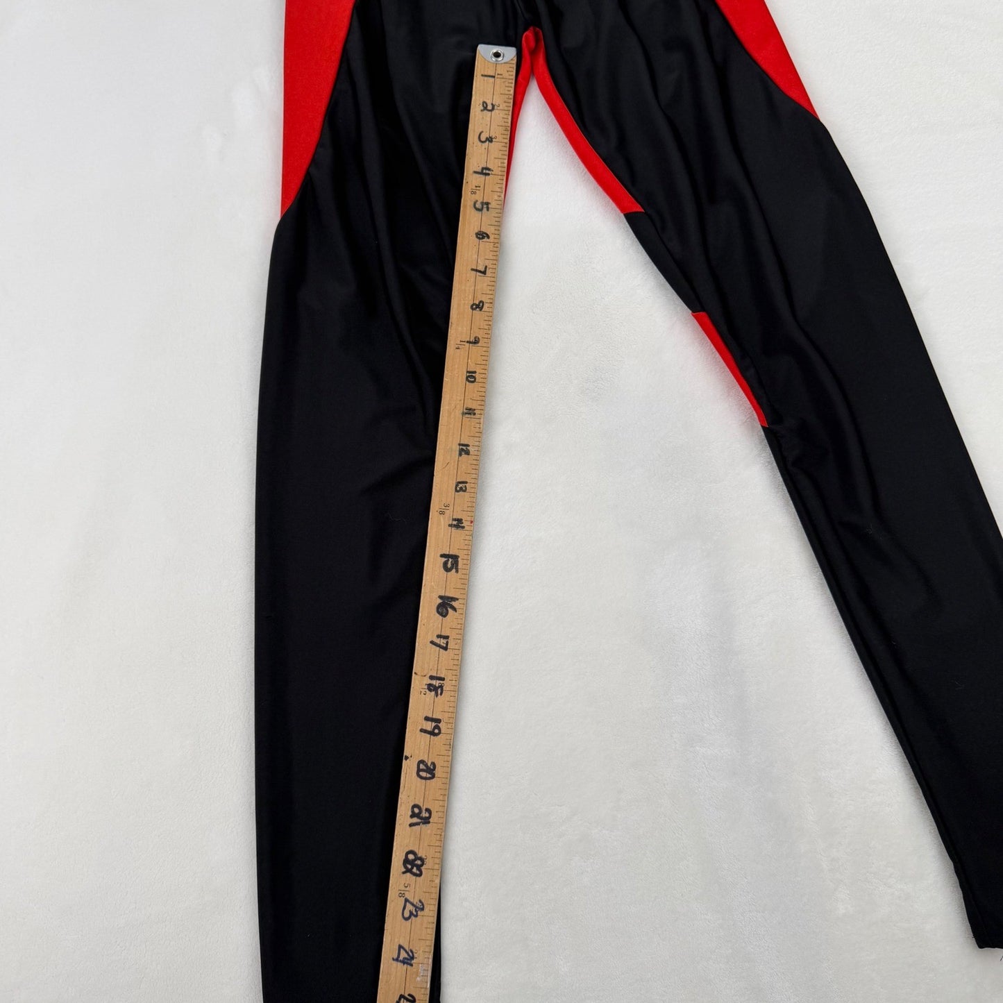 Black Red Heart Back Colorblock High Waisted Athletic Leggings Yoga Pants Small
