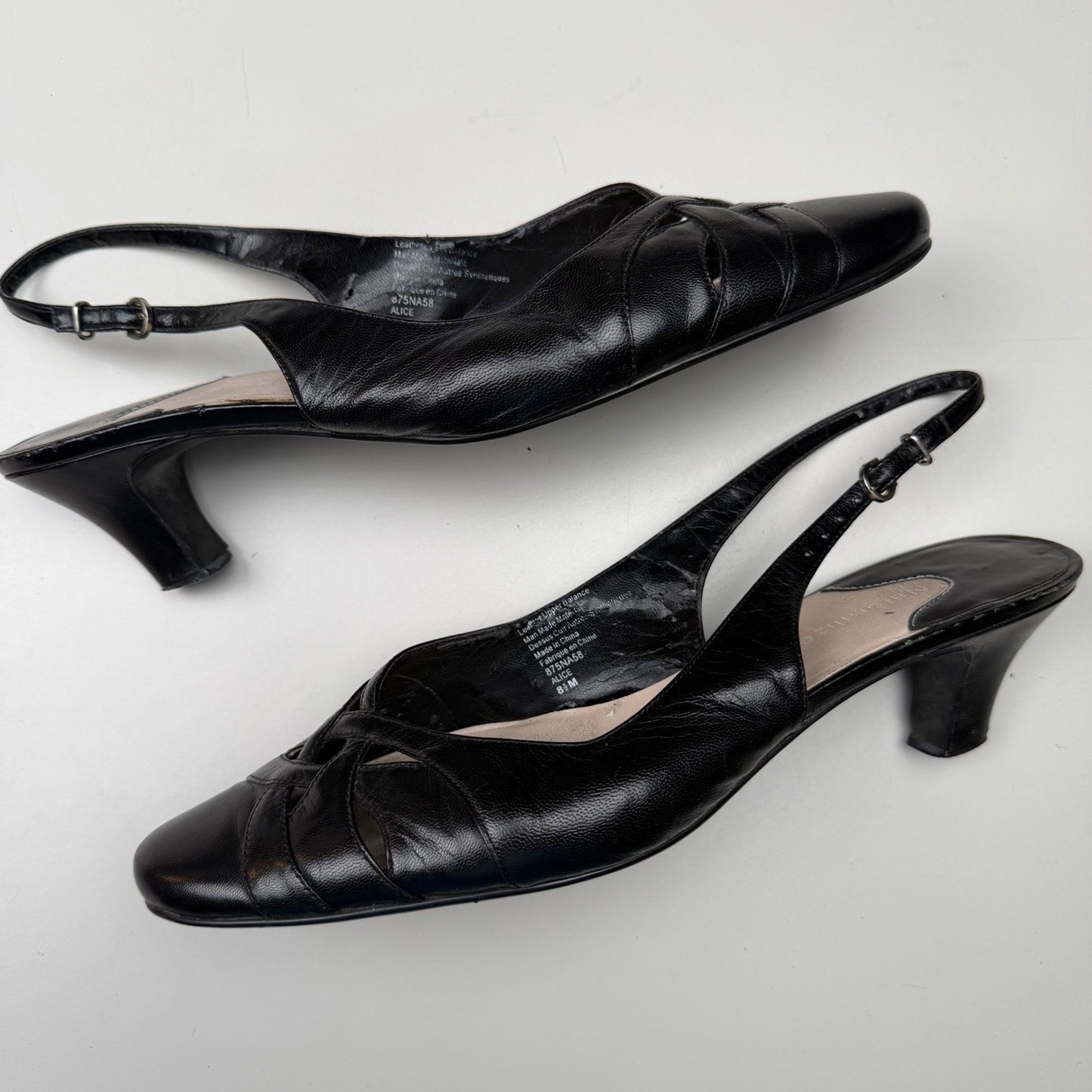 Naturalizer Alice Black Leather Slingback Kitten Heel Officecore Classic Size 8M