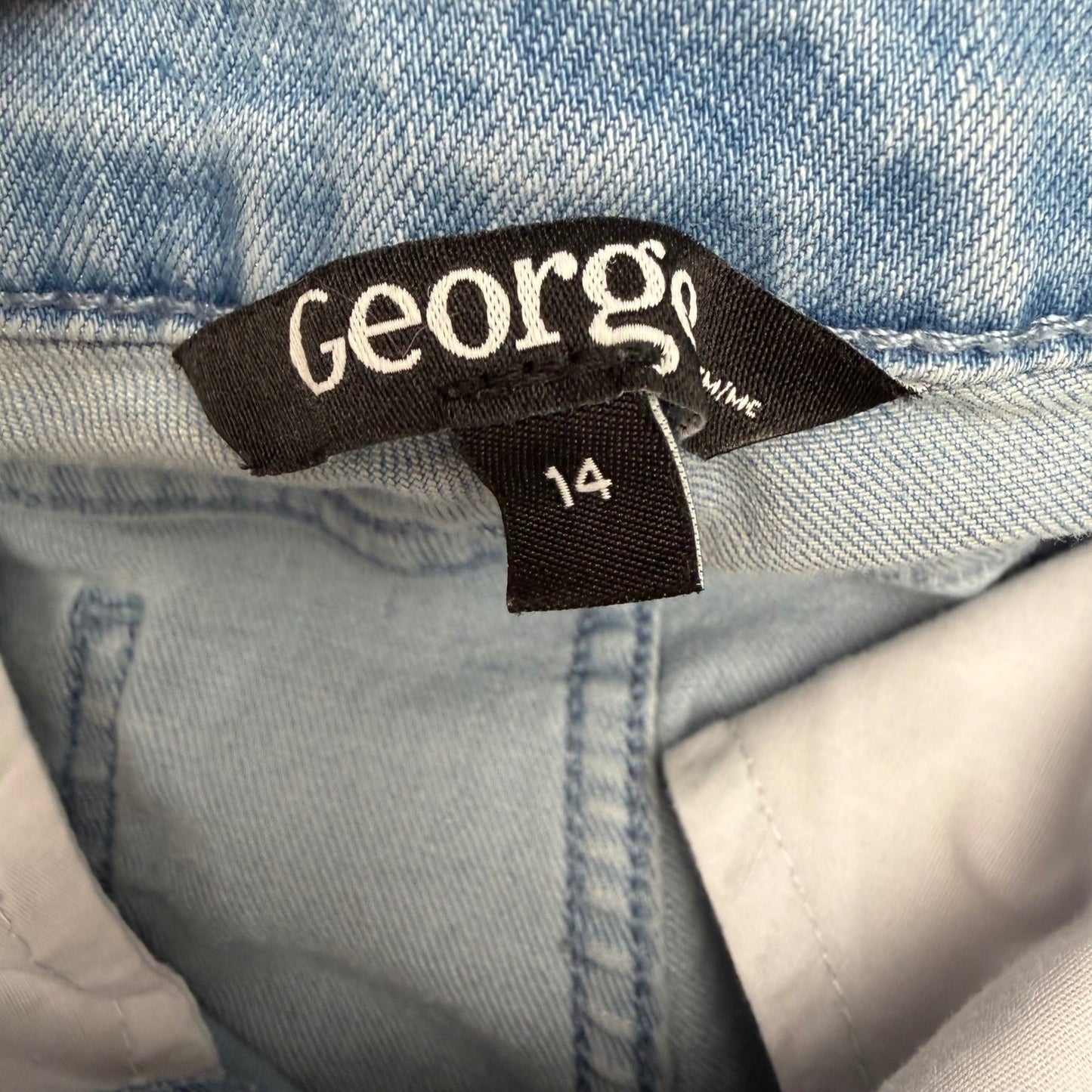 George Denim Bermuda Shorts Womens Size 14 Excellent Condition Light Wash Frayed
