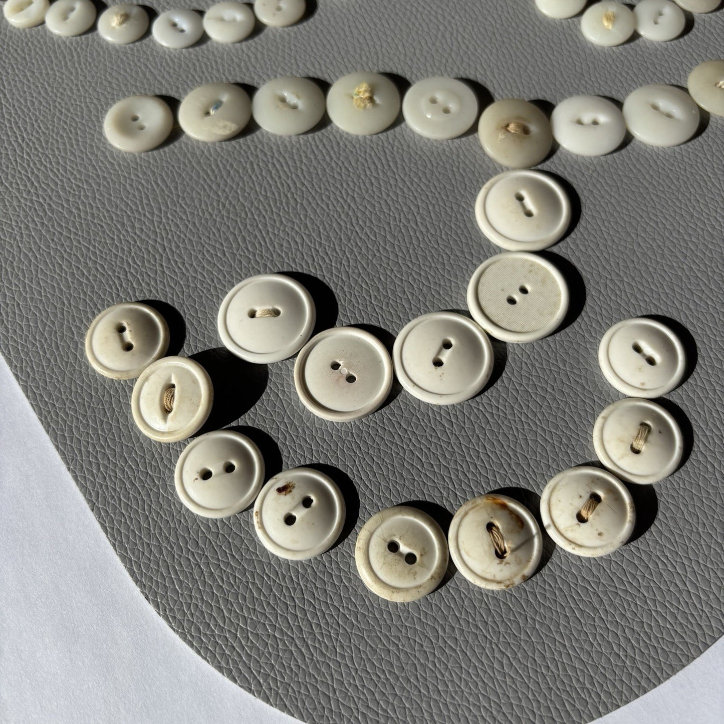 Vintage White Button Lot ~ 113  Mixed Material Size Small Medium large 2 Hole