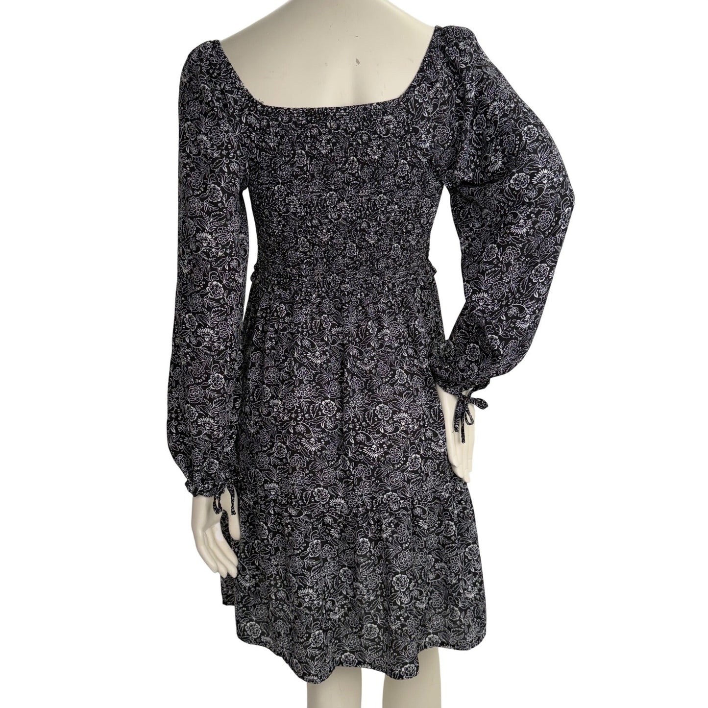Devoted Black White Dress Floral Smocked Prairie Romantic Peasant Boho Womens M