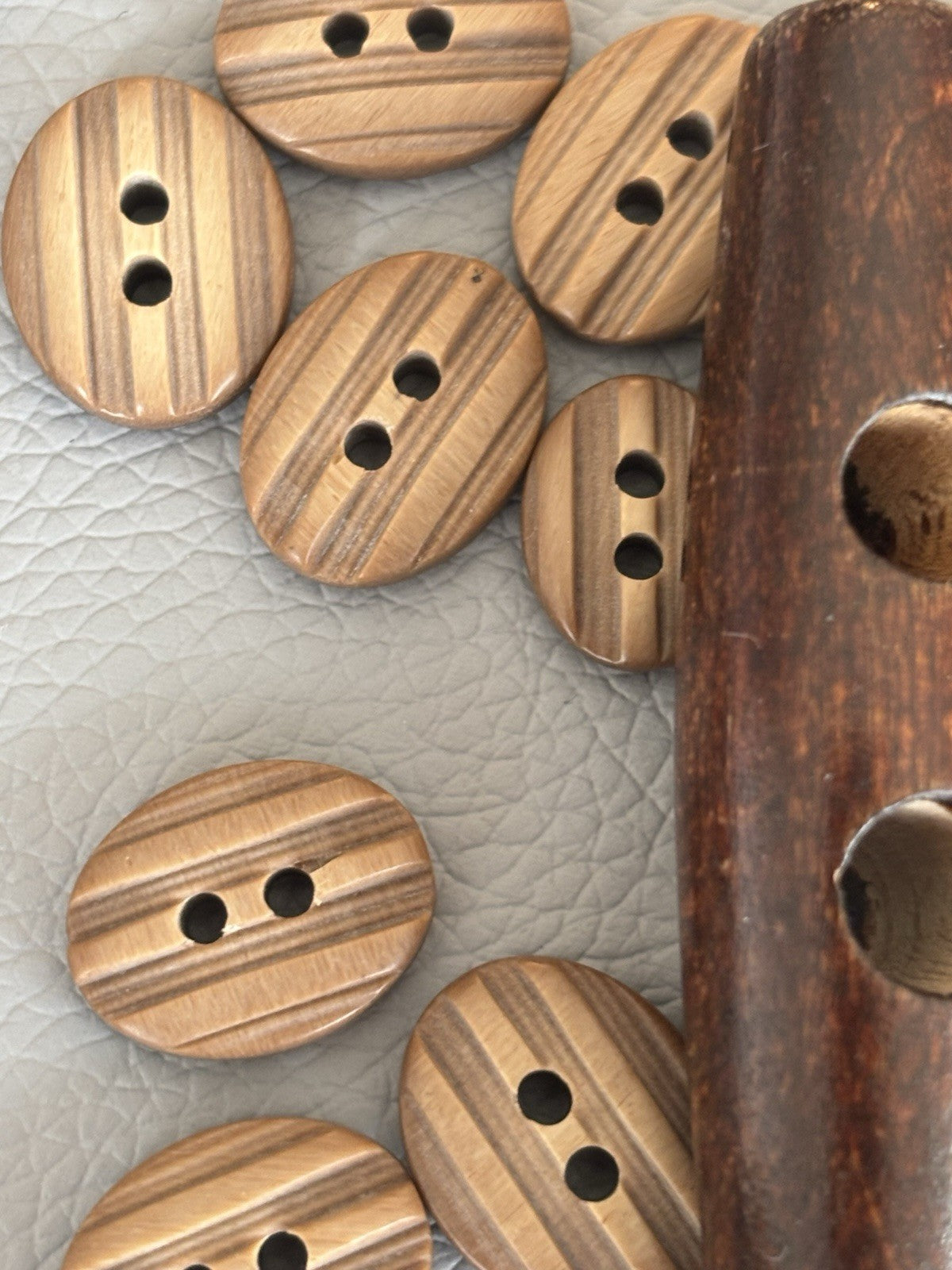 Vintage Wooden Buttons + Toggle. Small New Plastic Buttons Four Hole Two Hole