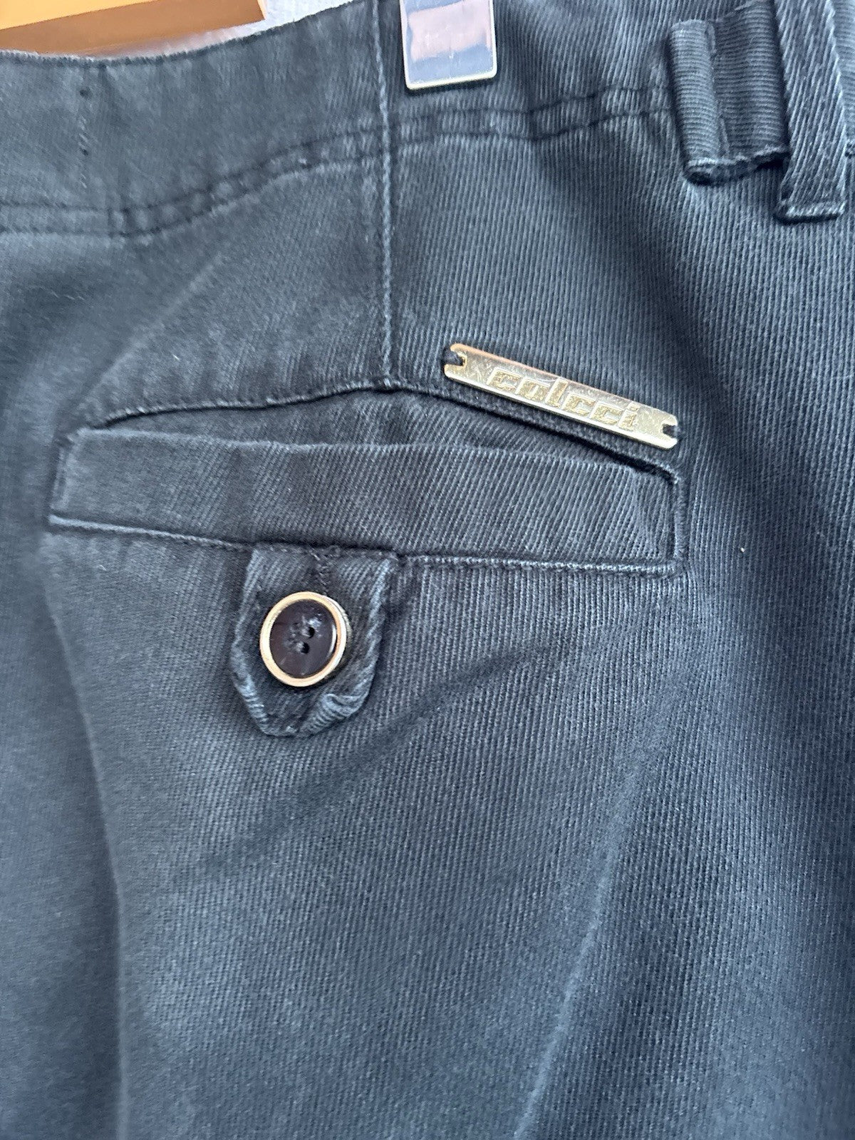 Colcci Black Pleated Tapered Jeans | 8 — detail photo 8
