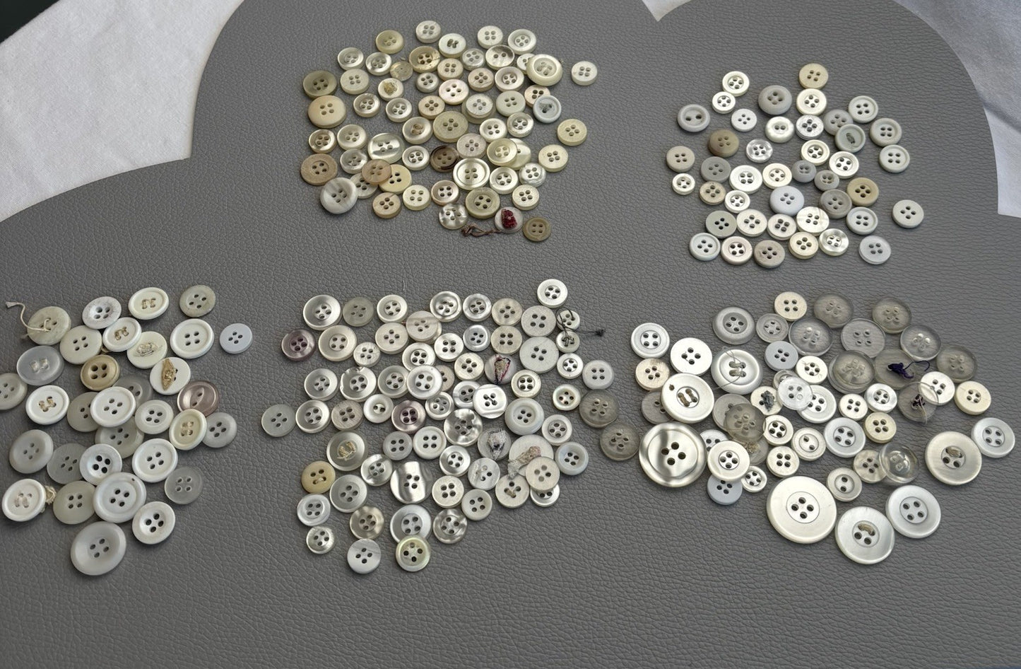 Mixed Plastic Button Lot ~ 50pcs Clear White Ivory Assorted Styles New