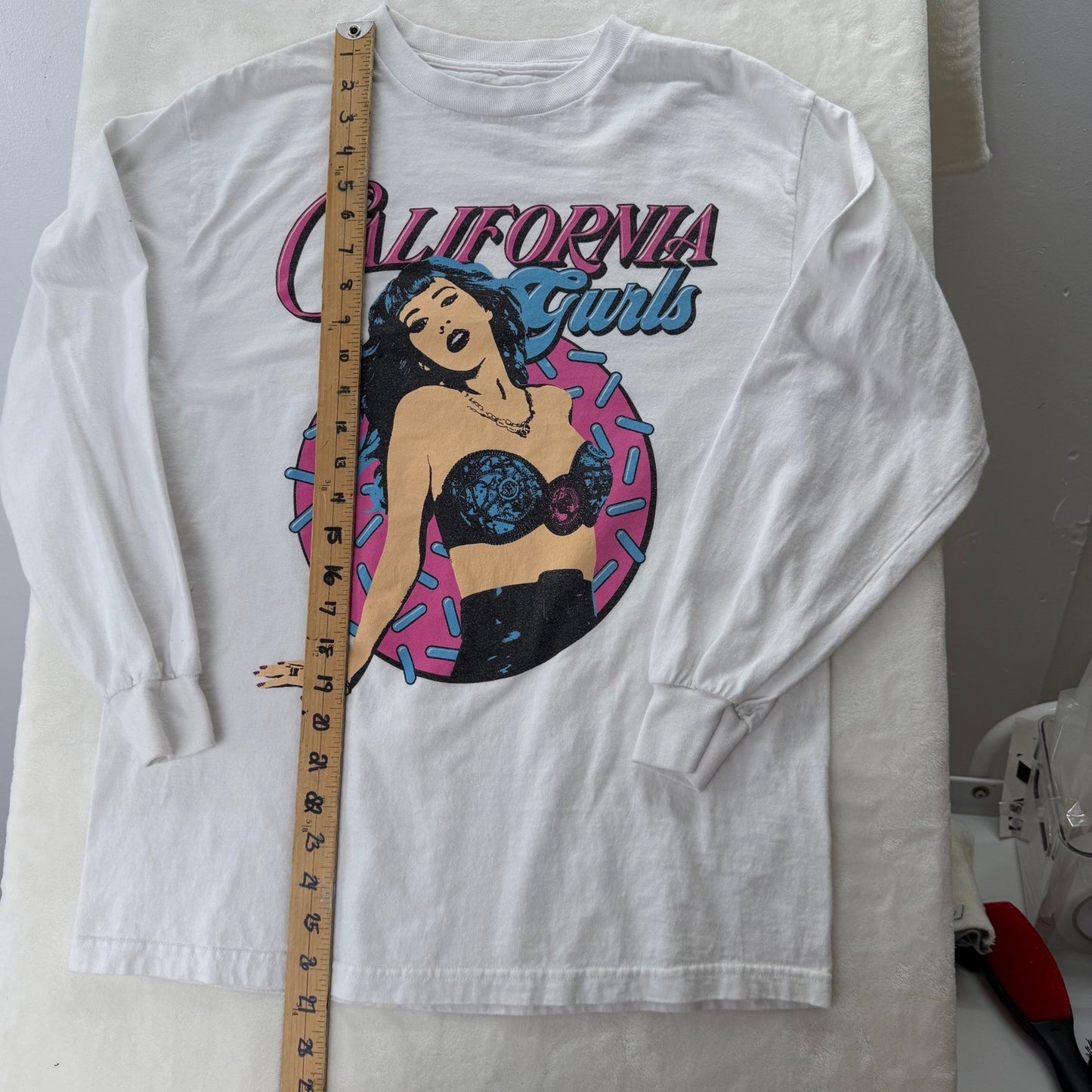 Katy Perry California Gurls White Graphic Long Sleeve T-Shirt Womens Medium