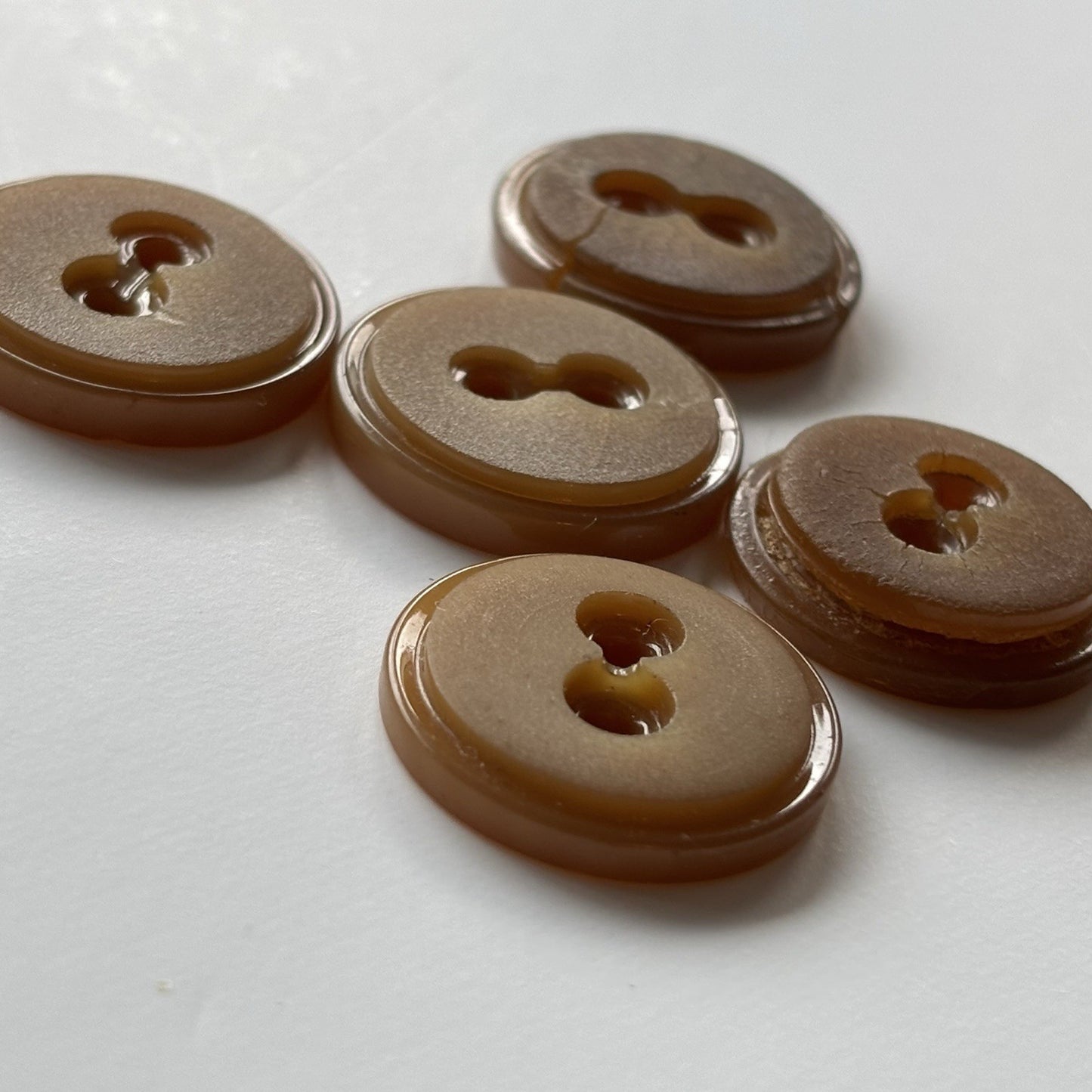 Vintage Brown & Caramel Bakelite Button 73 Lot Mixed 1930s-50s Suit Coat Styles