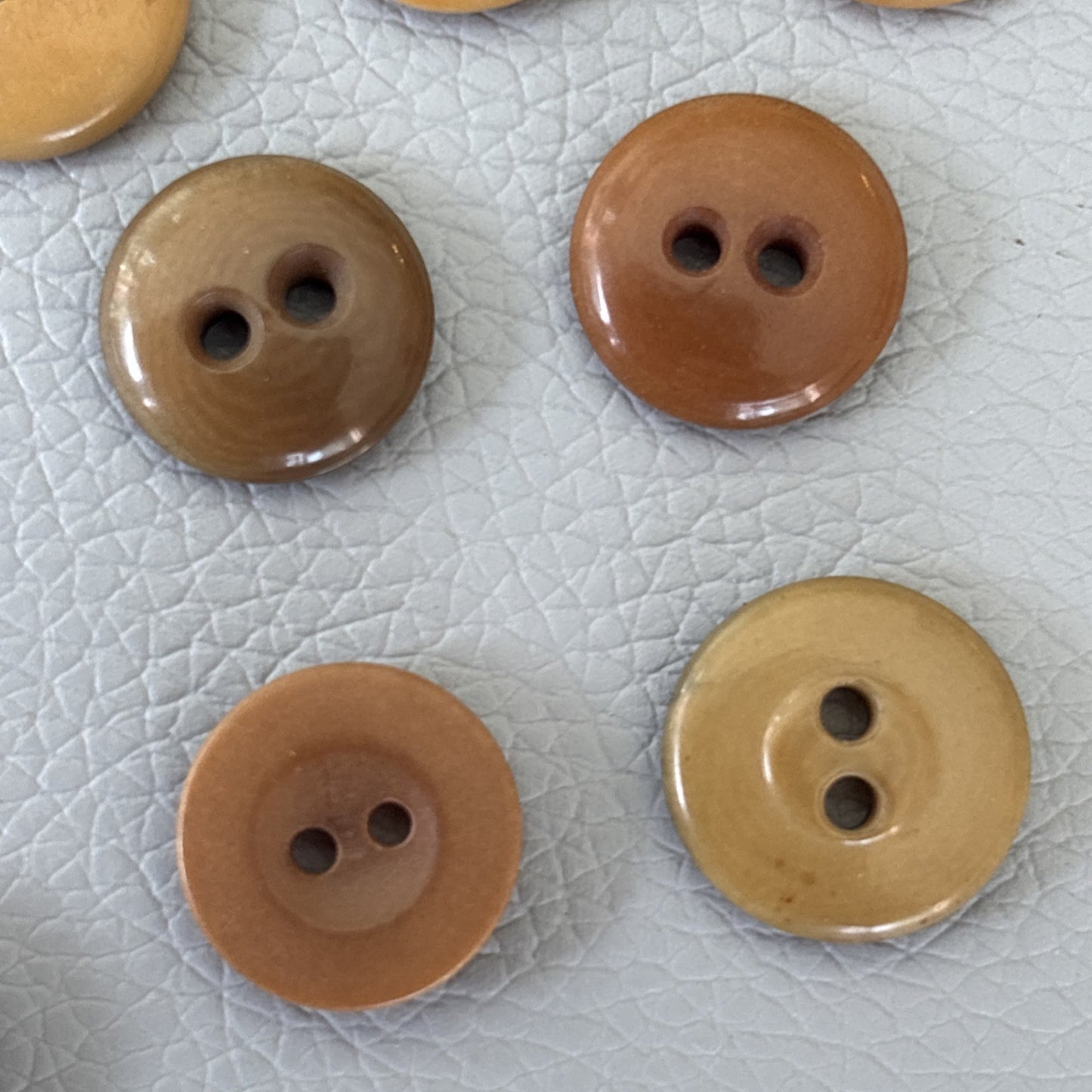 Vintage Brown Bakelite & Casein Buttons 1930s-40s • Butterscotch + Caramel Lot