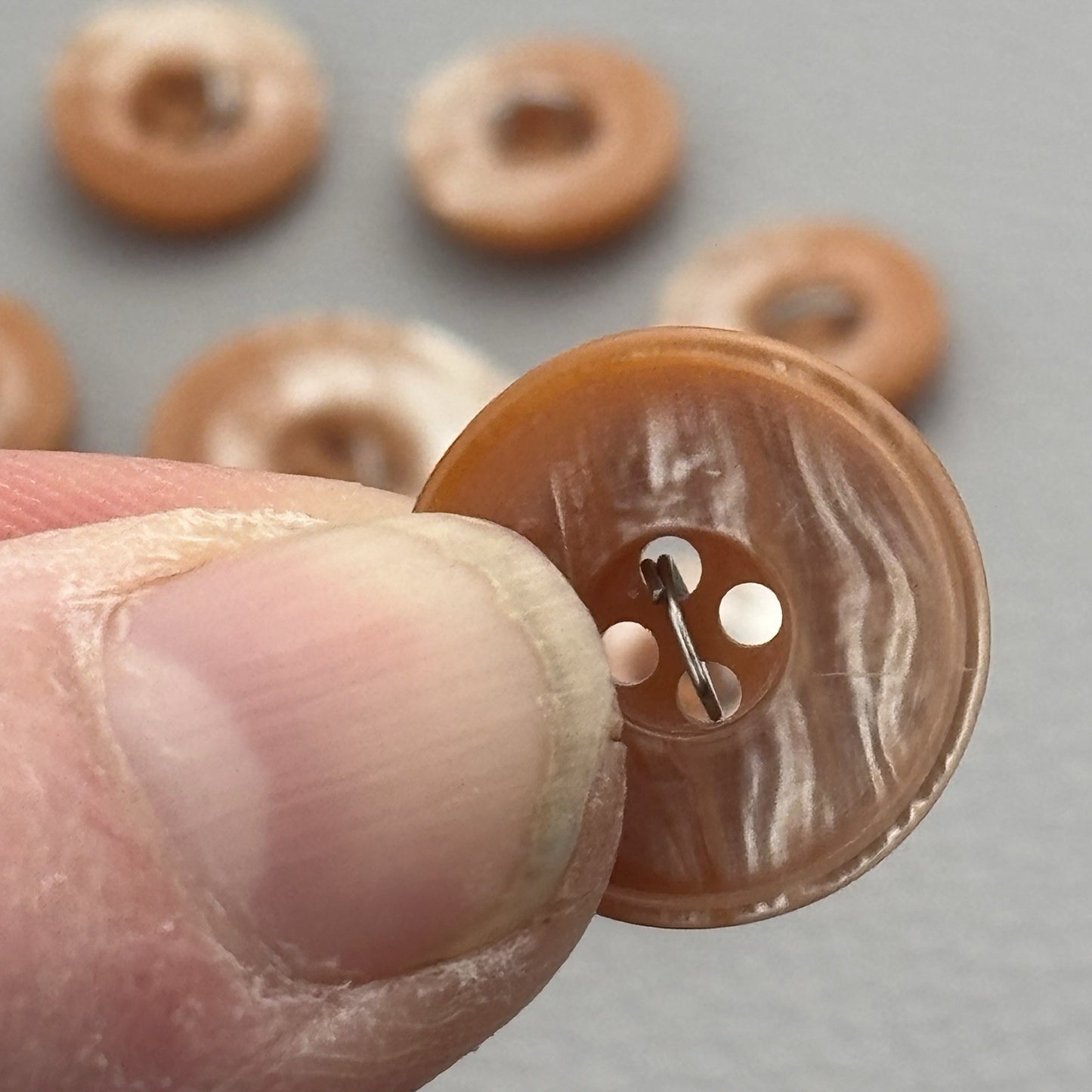 Caramel Pearl-Finish Button Lot | 20pcs Metal Shank Retro Sewing Buttons