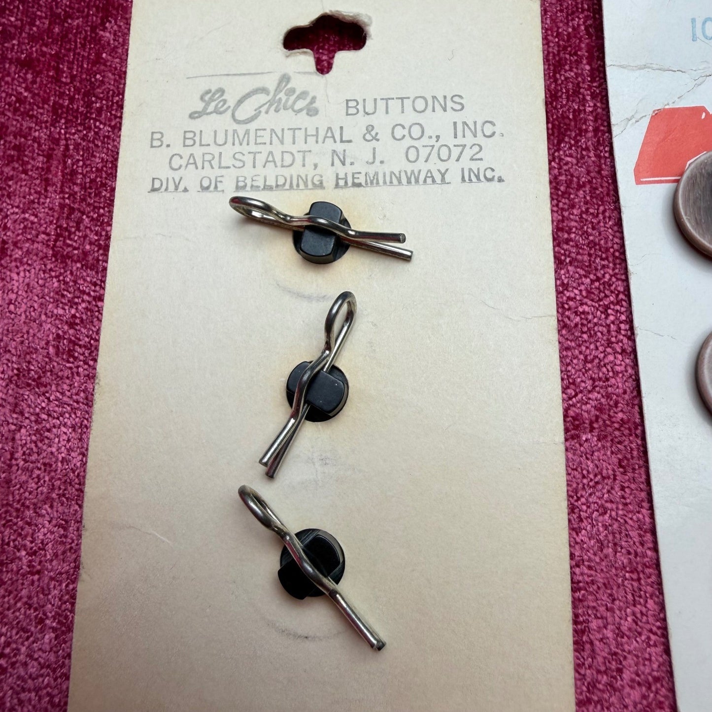 Le Chic Kmart Rare Vintage Buttons Lot 13 Count Wood Grain Italy Retro Sewing