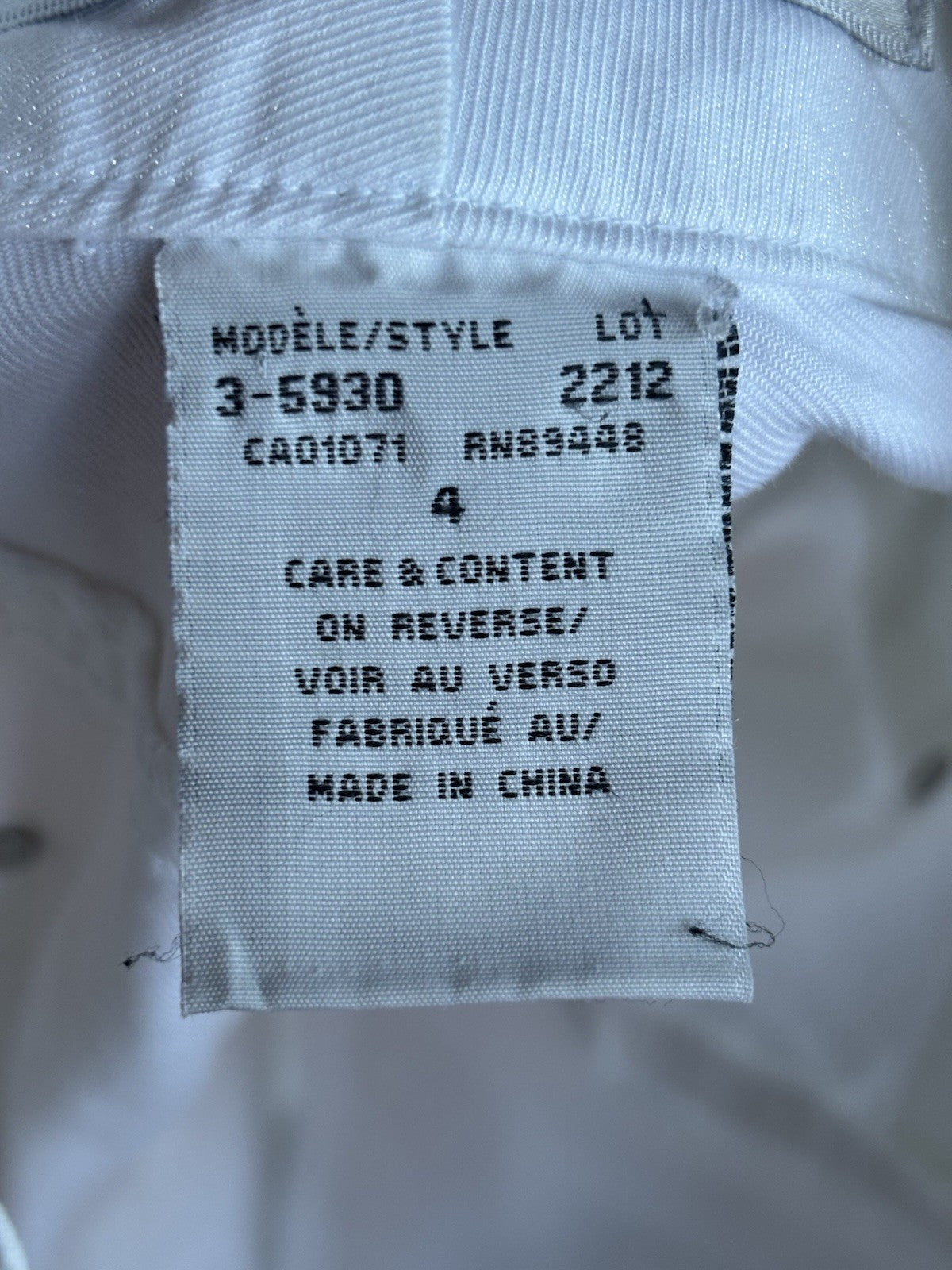 Women's White Capri Simon Chang Jeans Size 4 Crystal Detail Pockets Leg Zippers