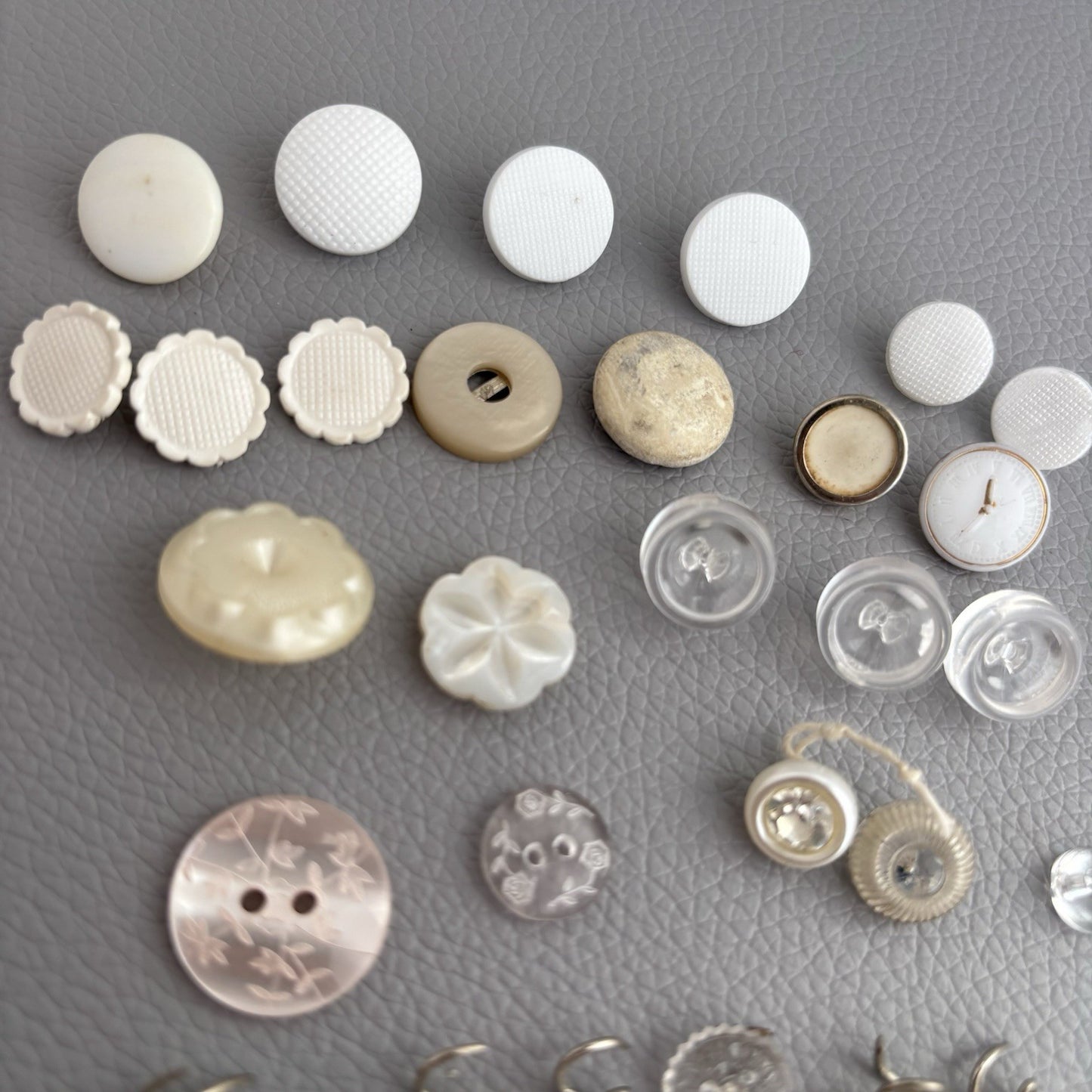 Vintage Glass Lucite Celluloid Button Lot ~ 69  Mixed Styles 1930’s-50’s