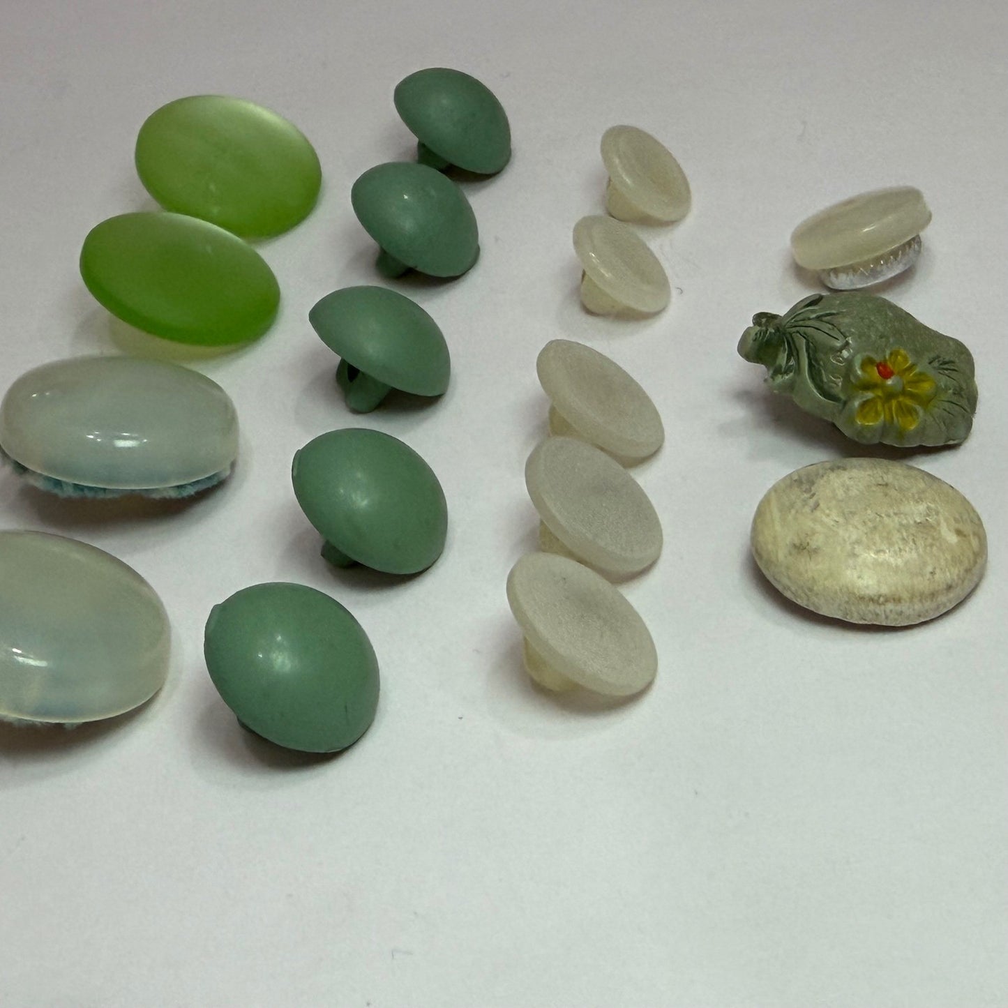 Vintage White Button Lot Mixed Size Shank Buttons Early Plastic Milk Glass Sew