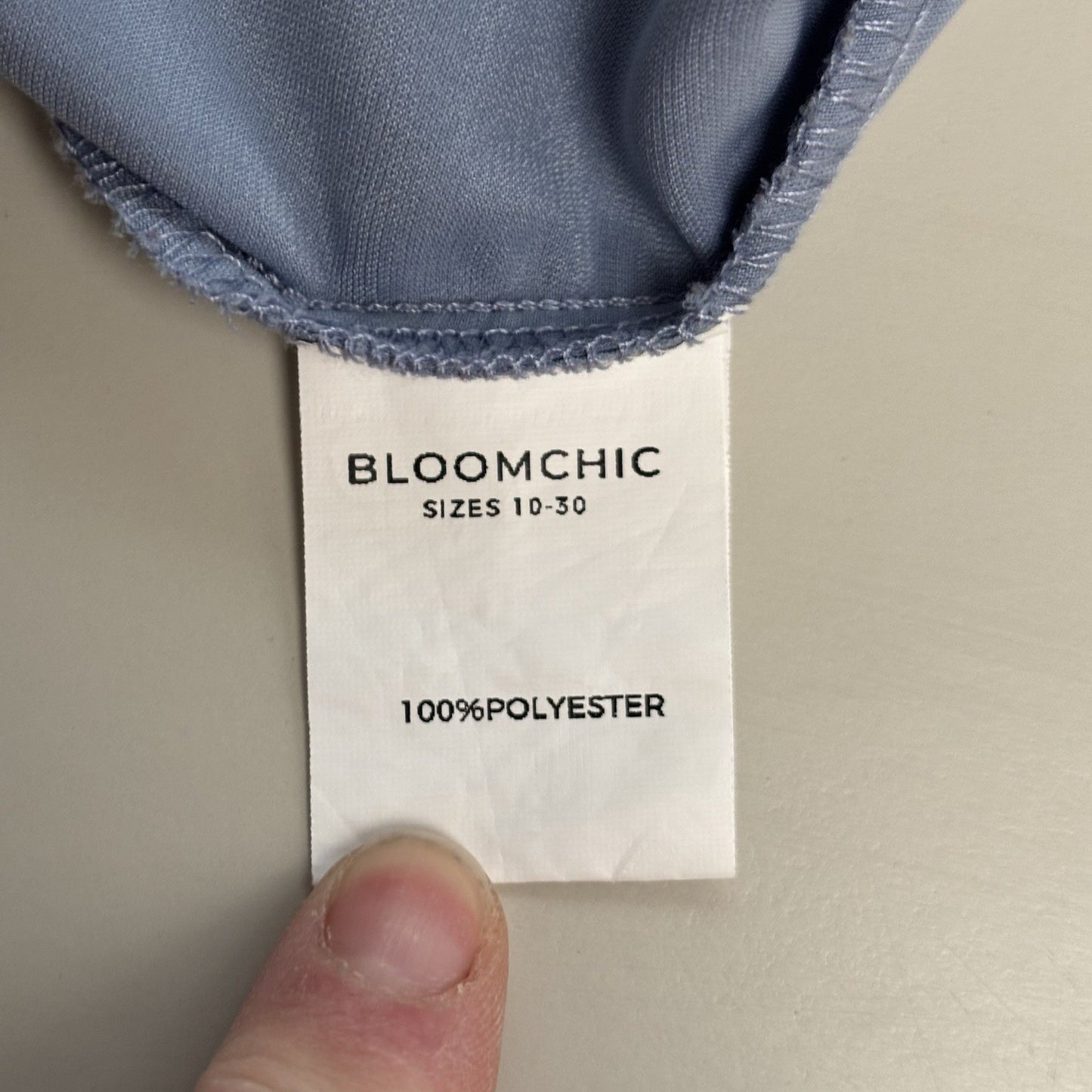 BloomChic Dusty Blue Puff Sleeve Midi Dress Size 14–16 Keyhole Neckline Pockets