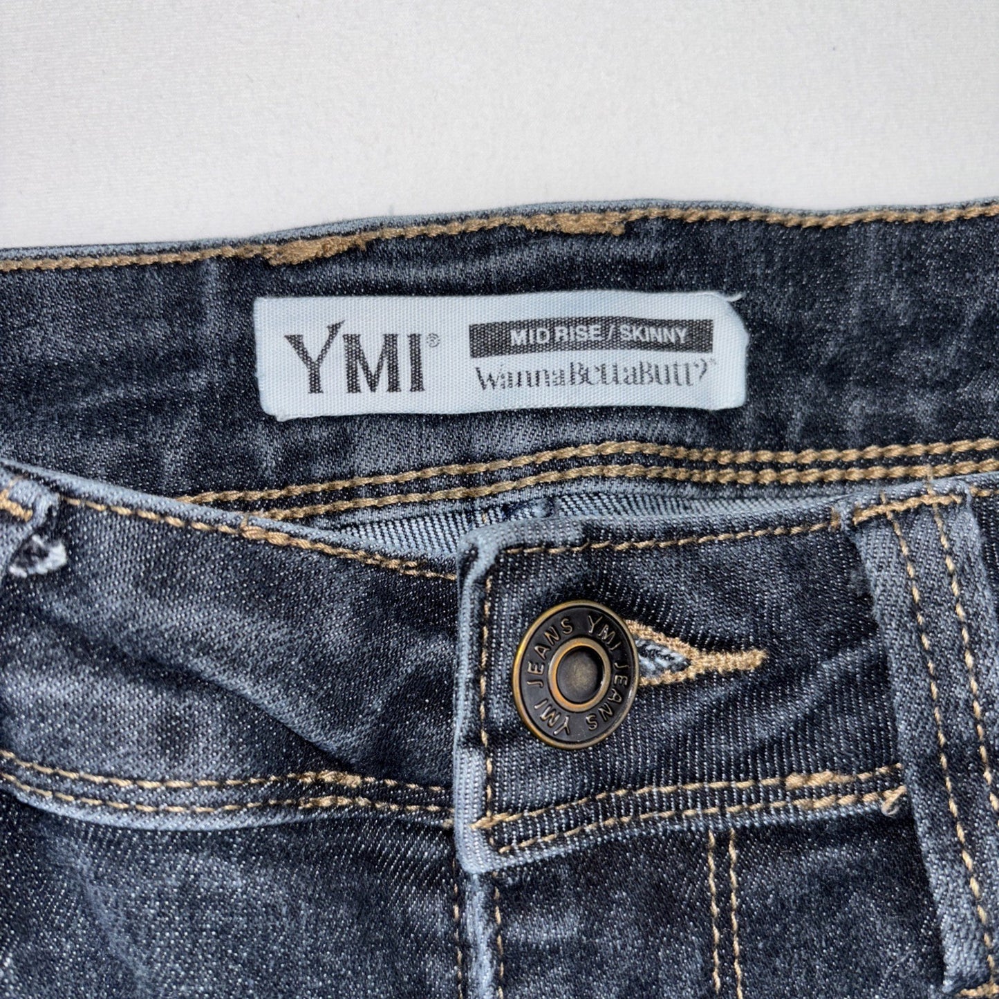 YMI Midrise Skinny Jeans Dark Denim Bettabutt Cowgirlcore Basiccore Slimming