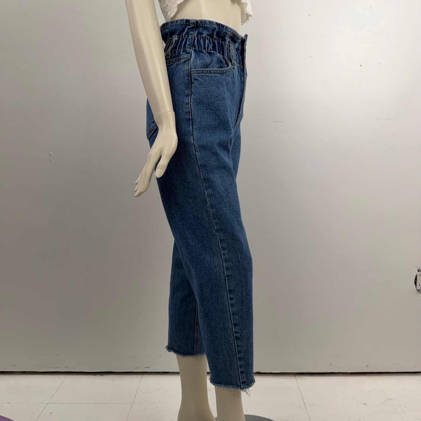 Oak + Fort Jeans High Waisted Paperbag Waist Mom  Cropped Raw Hem Womens Small