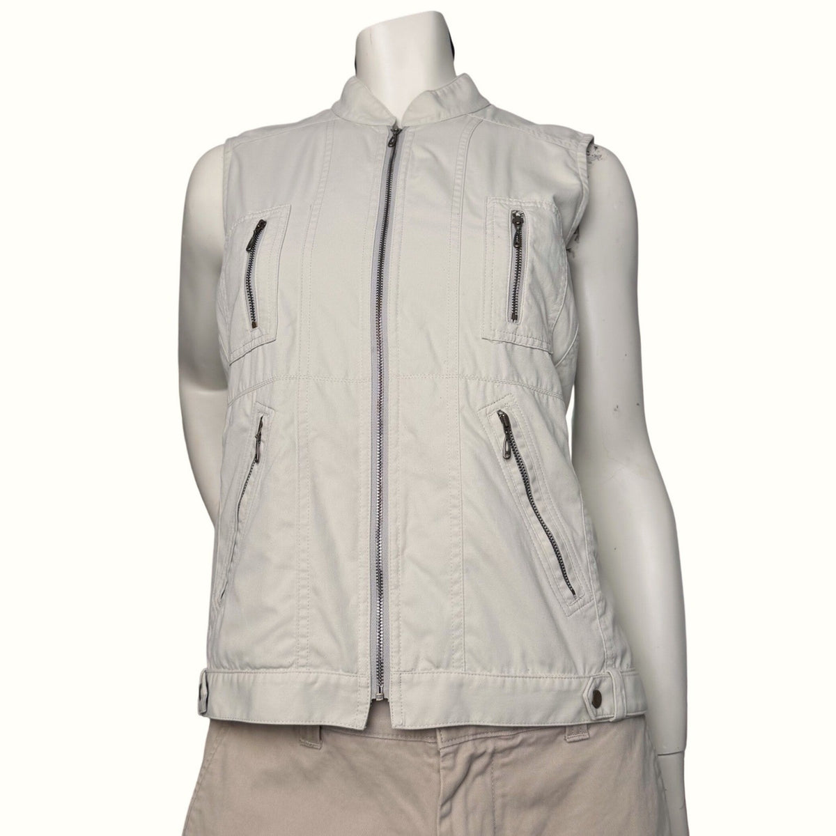 Tilley Cream Multi-Pocket Utility Vest | S — view 1
