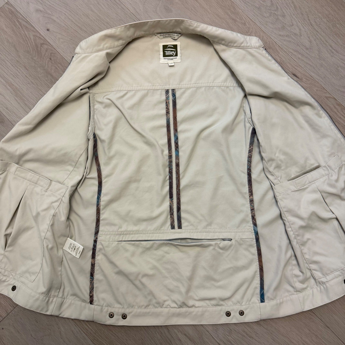 Tilley Cream Multi-Pocket Utility Vest | S — view 13