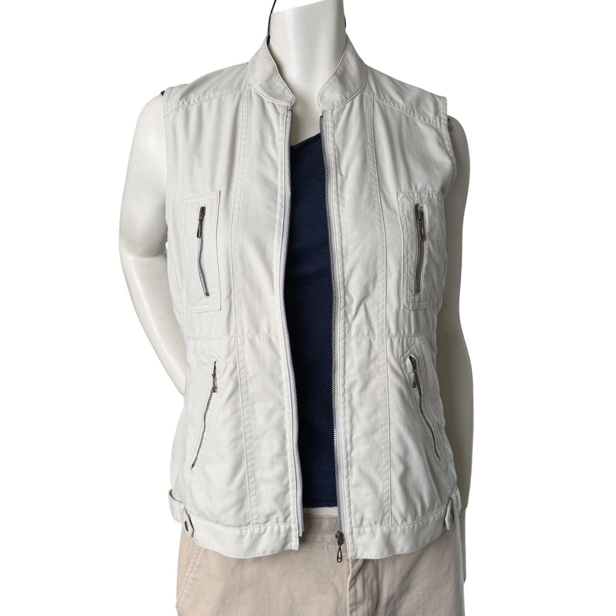 Tilley Cream Multi-Pocket Utility Vest | S — view 4