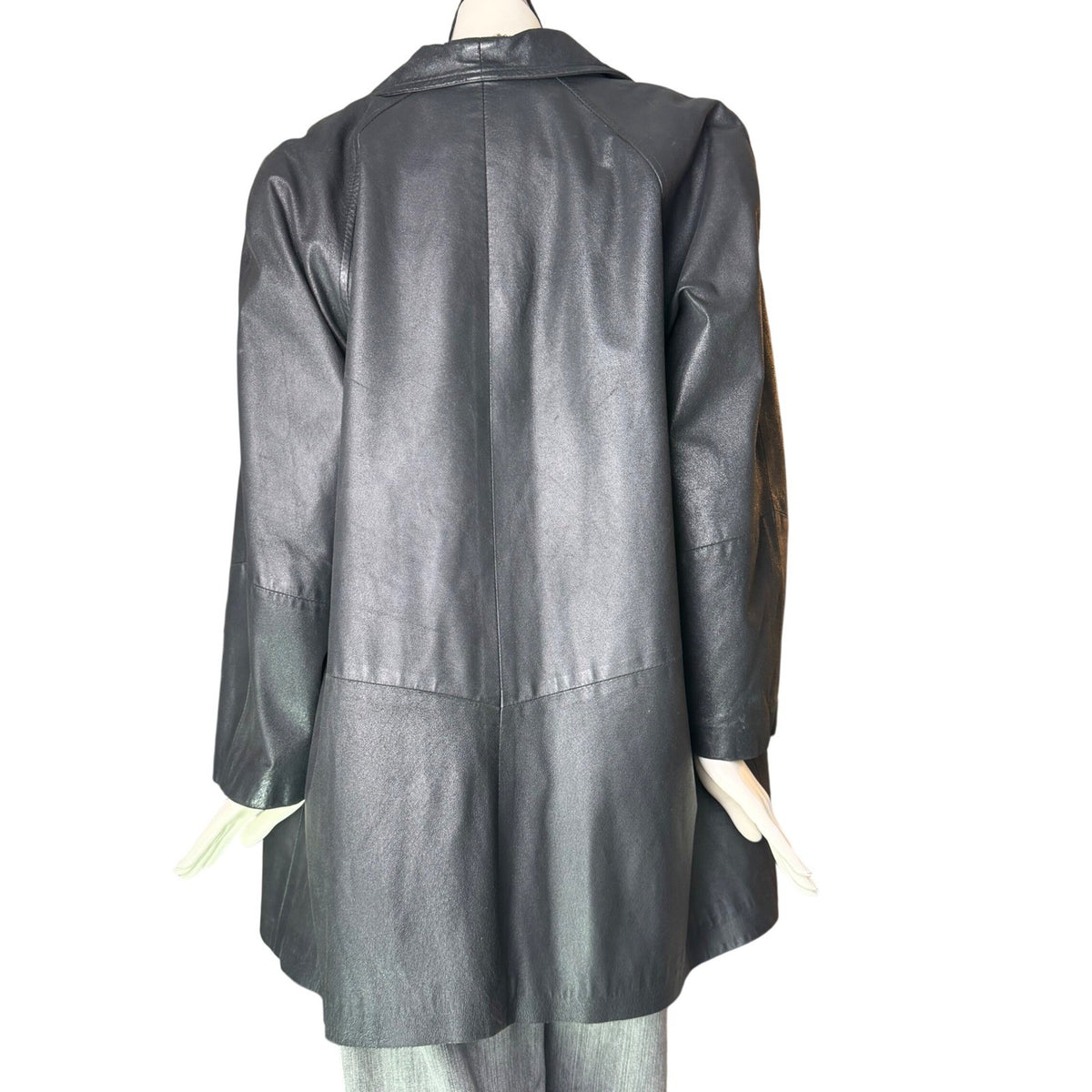 Vintage Danier Black Leather Car Coat | L — view 4