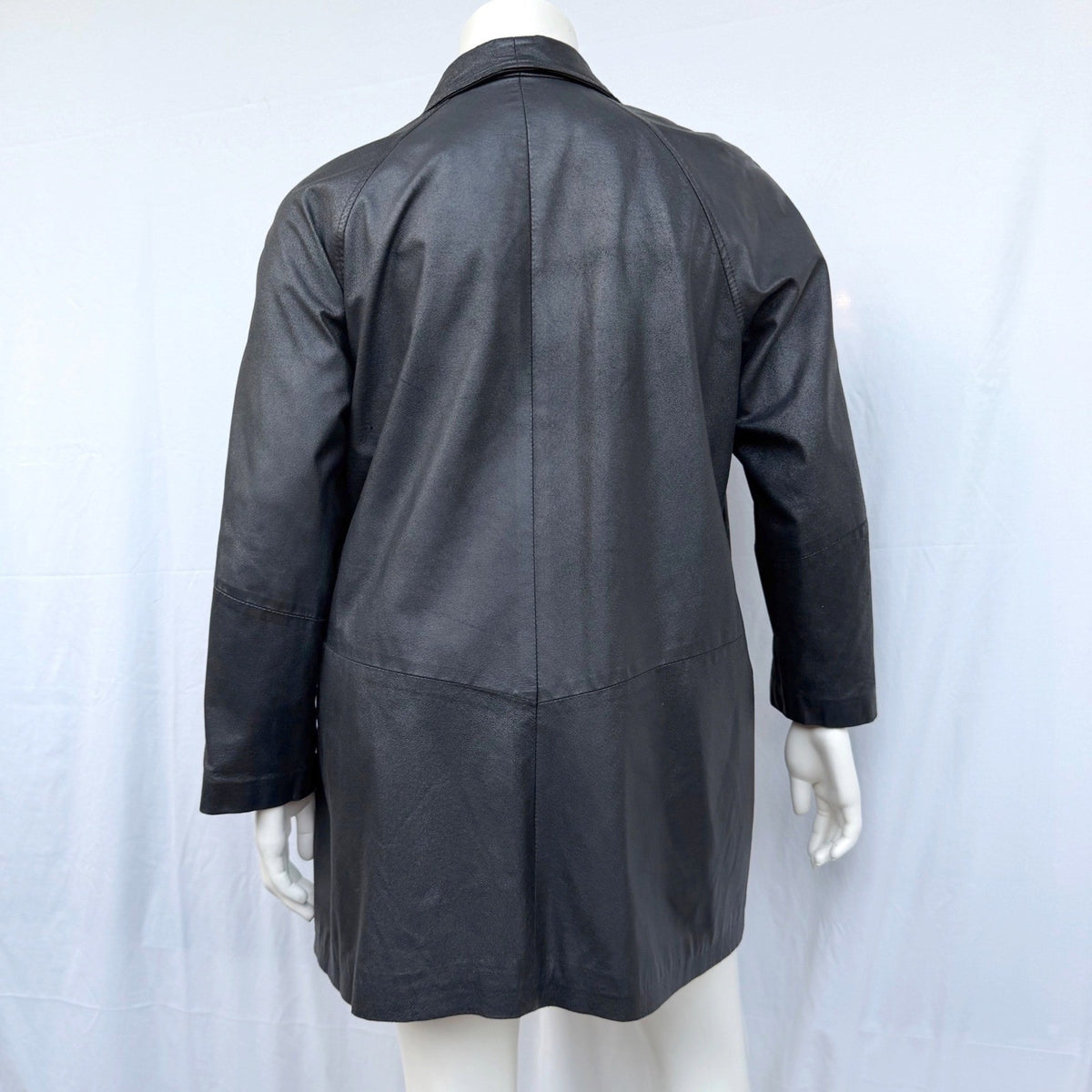 Vintage Danier Black Leather Car Coat | L — view 9