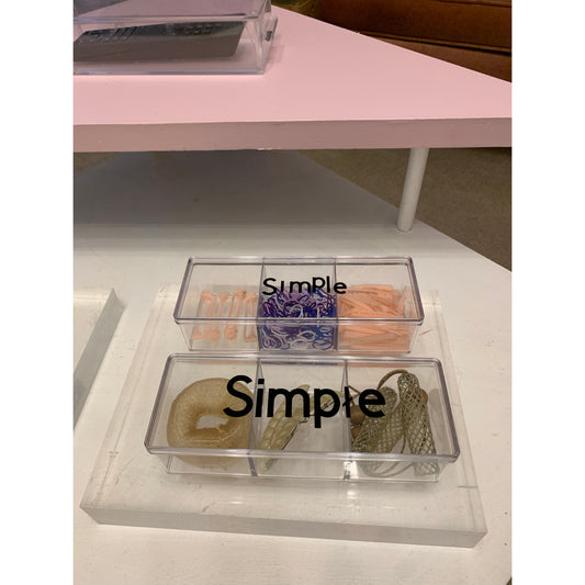 Simple 3space Acrylic Organizer