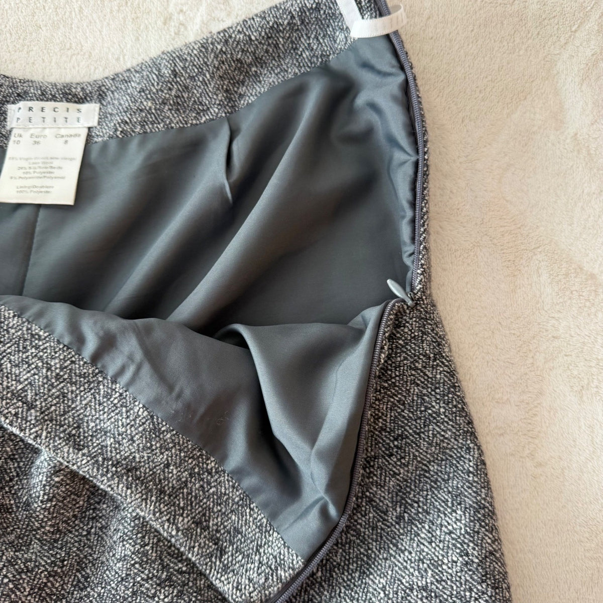 Vintage Précis Petite Grey Tweed Trouser Suit | 8P — view 13