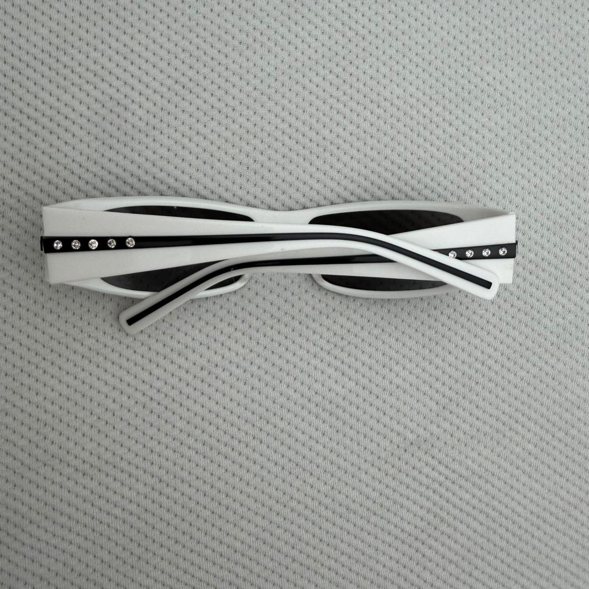 Vintage SunMode Made In Italy Sunglasses  Black White Rhinestone SM11B5716-130