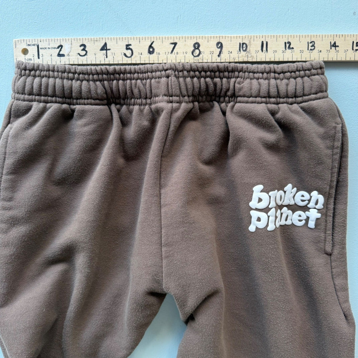 Broken Planet Market Brown Puff Print Sweatpants | M — detail photo 10