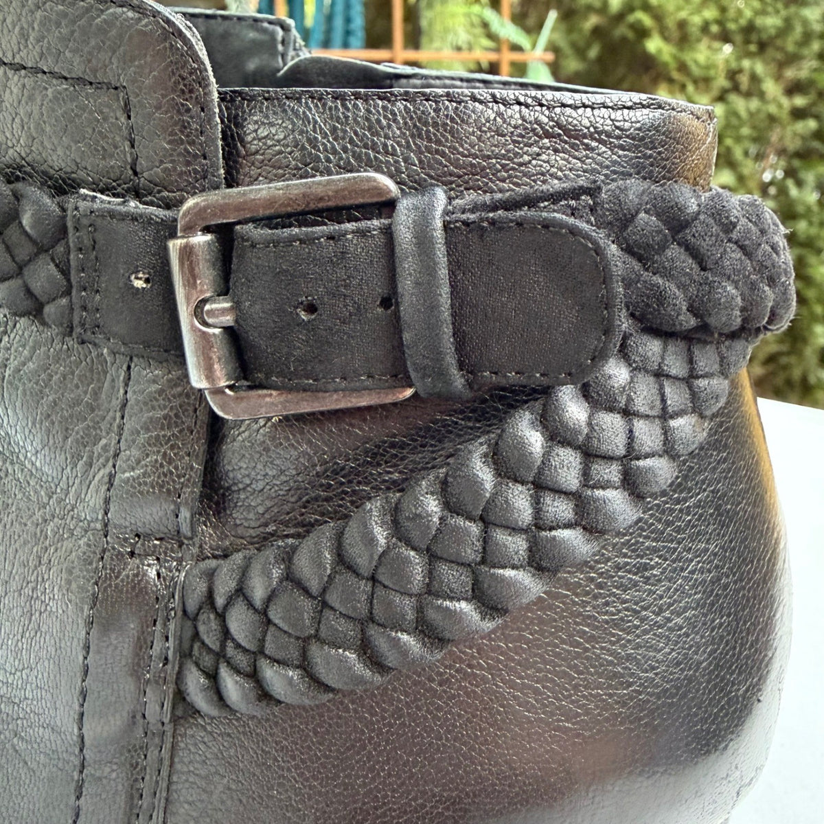Franco Sarto Malu Black Leather Buckle Boots | 7.5M — detail photo 4